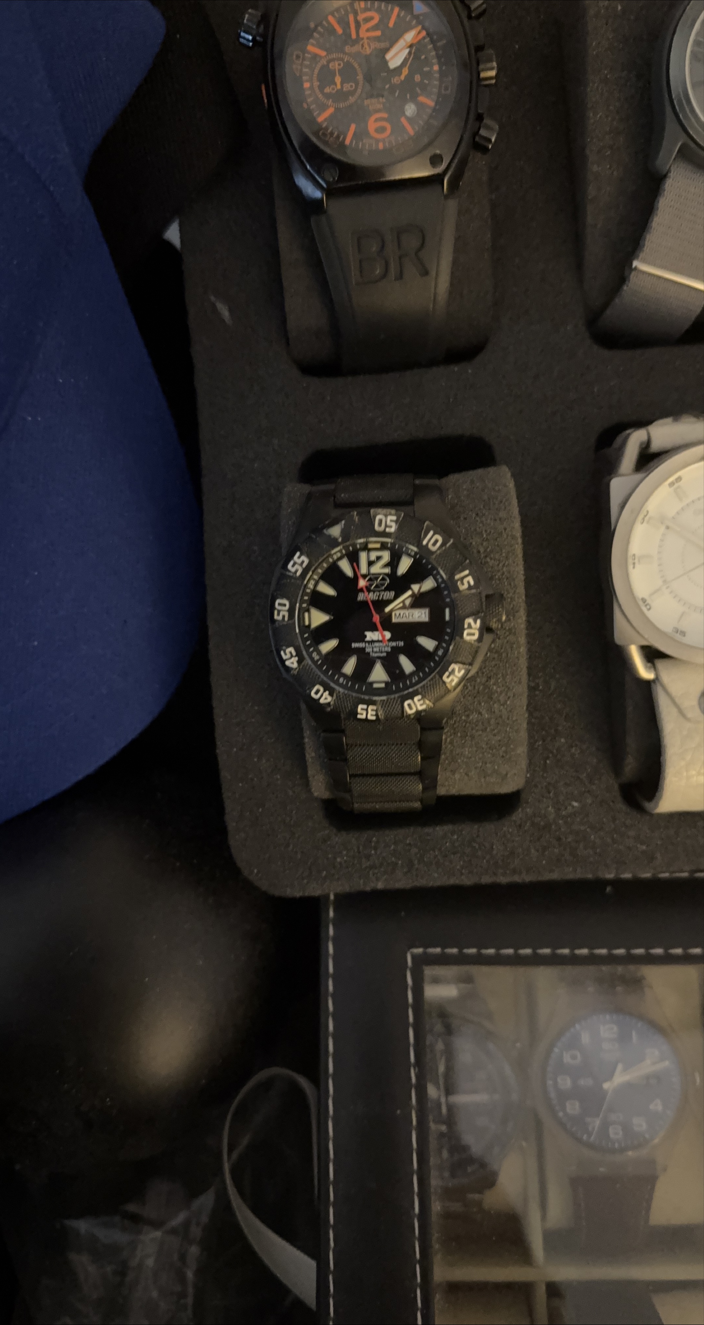 Reactor Watch - Black thumbnail