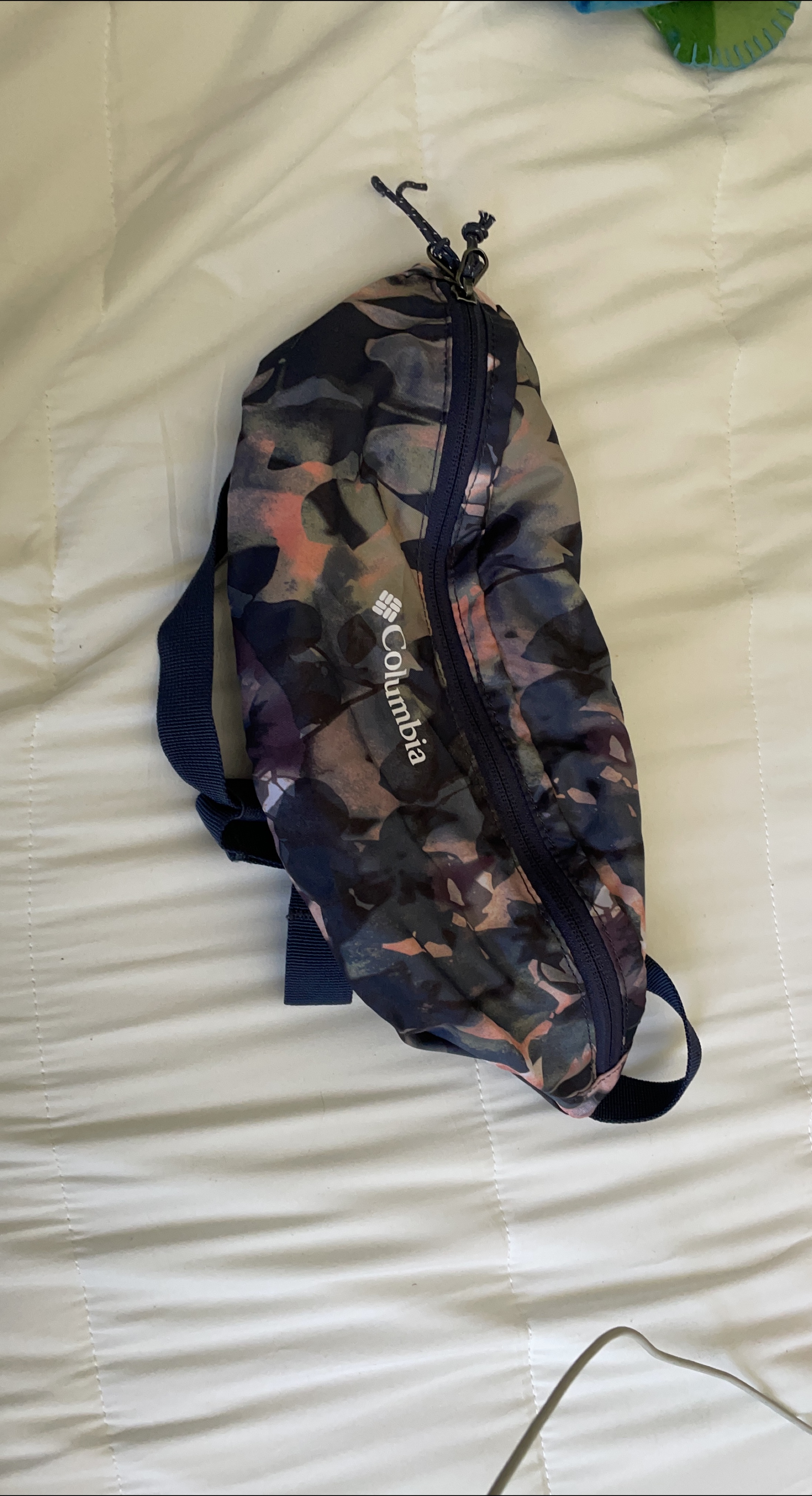 Columbia Floral Sling Bag thumbnail