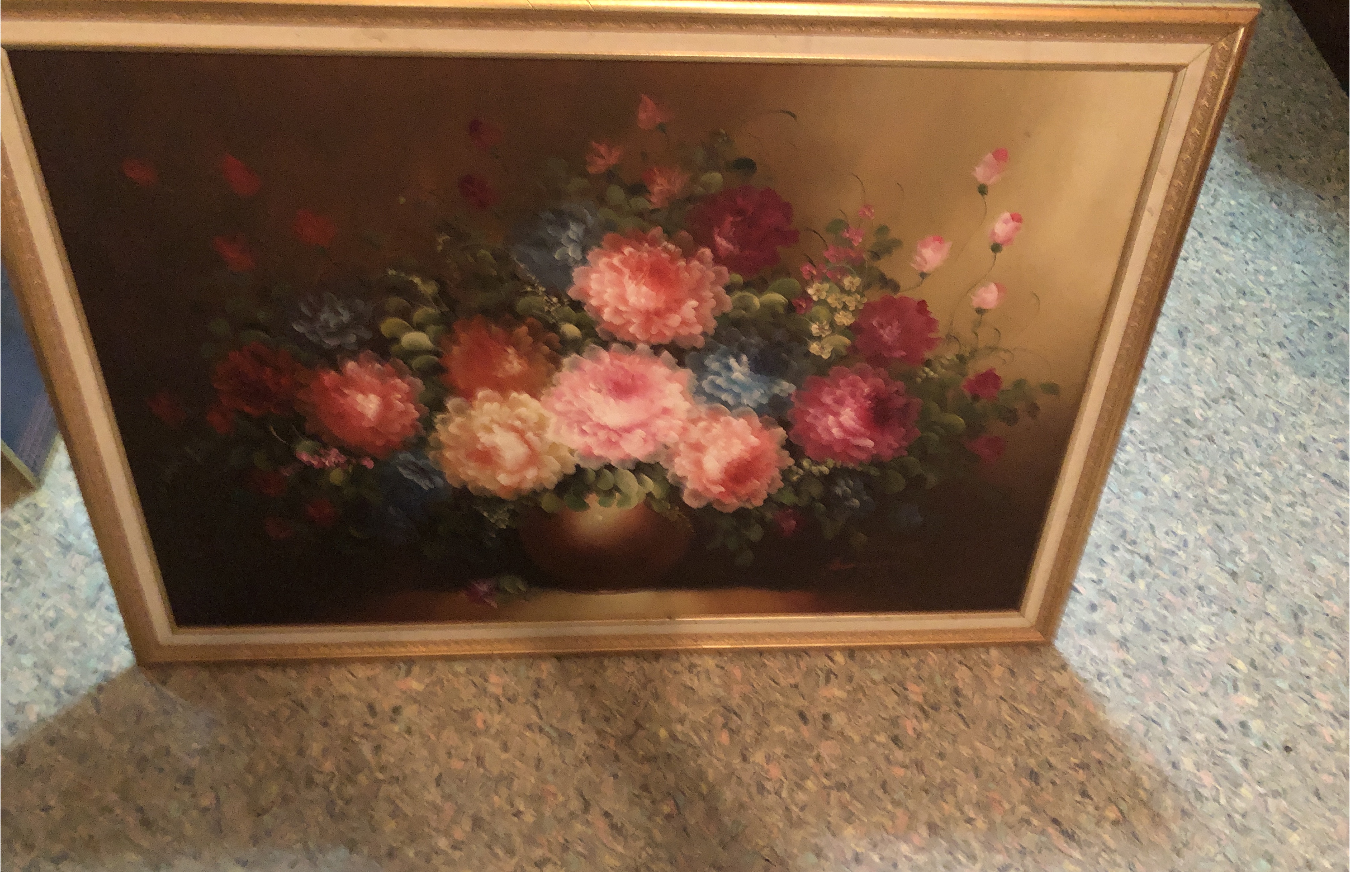 Floral Painting with Gold Frame thumbnail