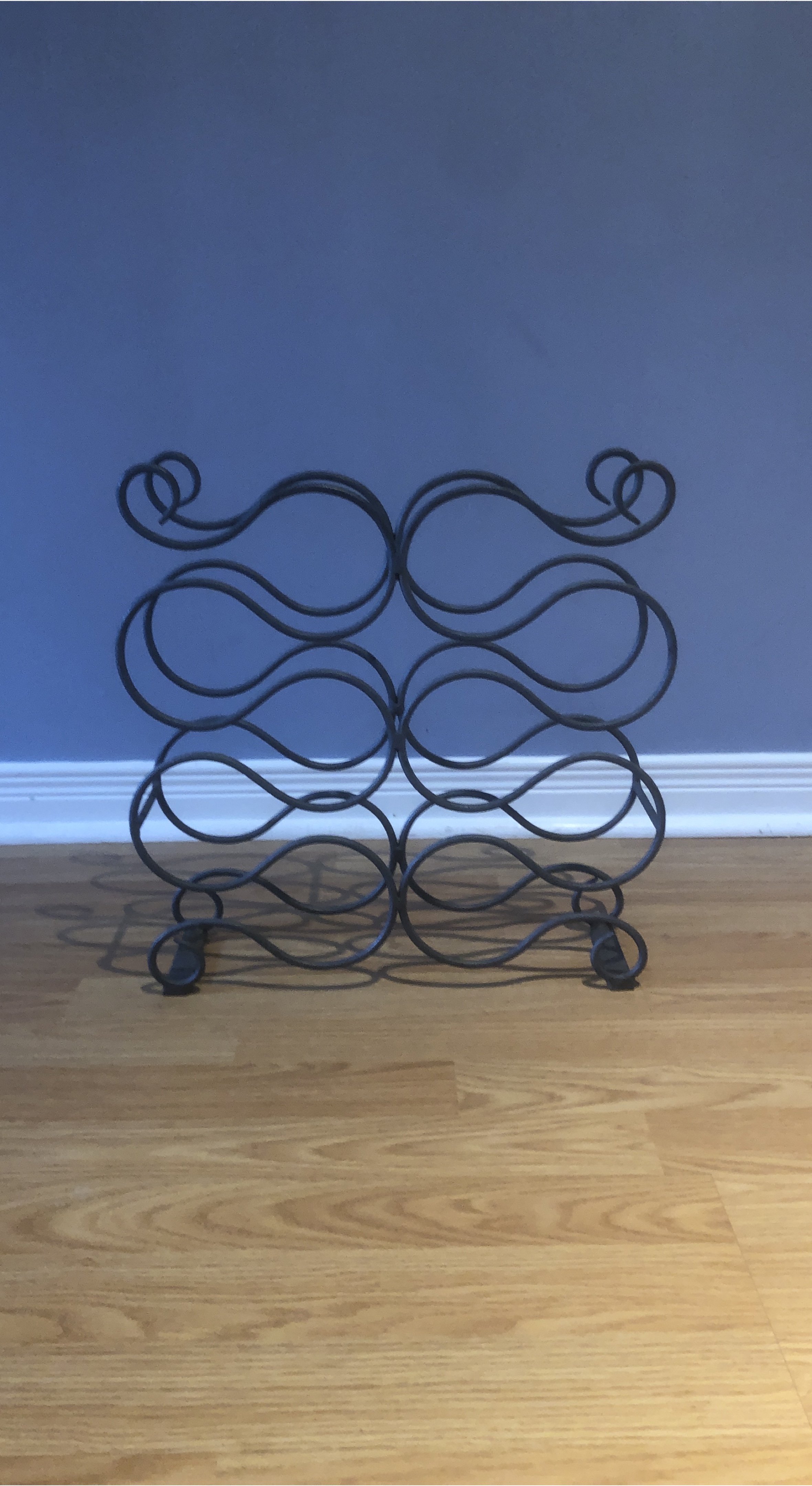 Metal Wine Rack - Holds 8 Bottles thumbnail