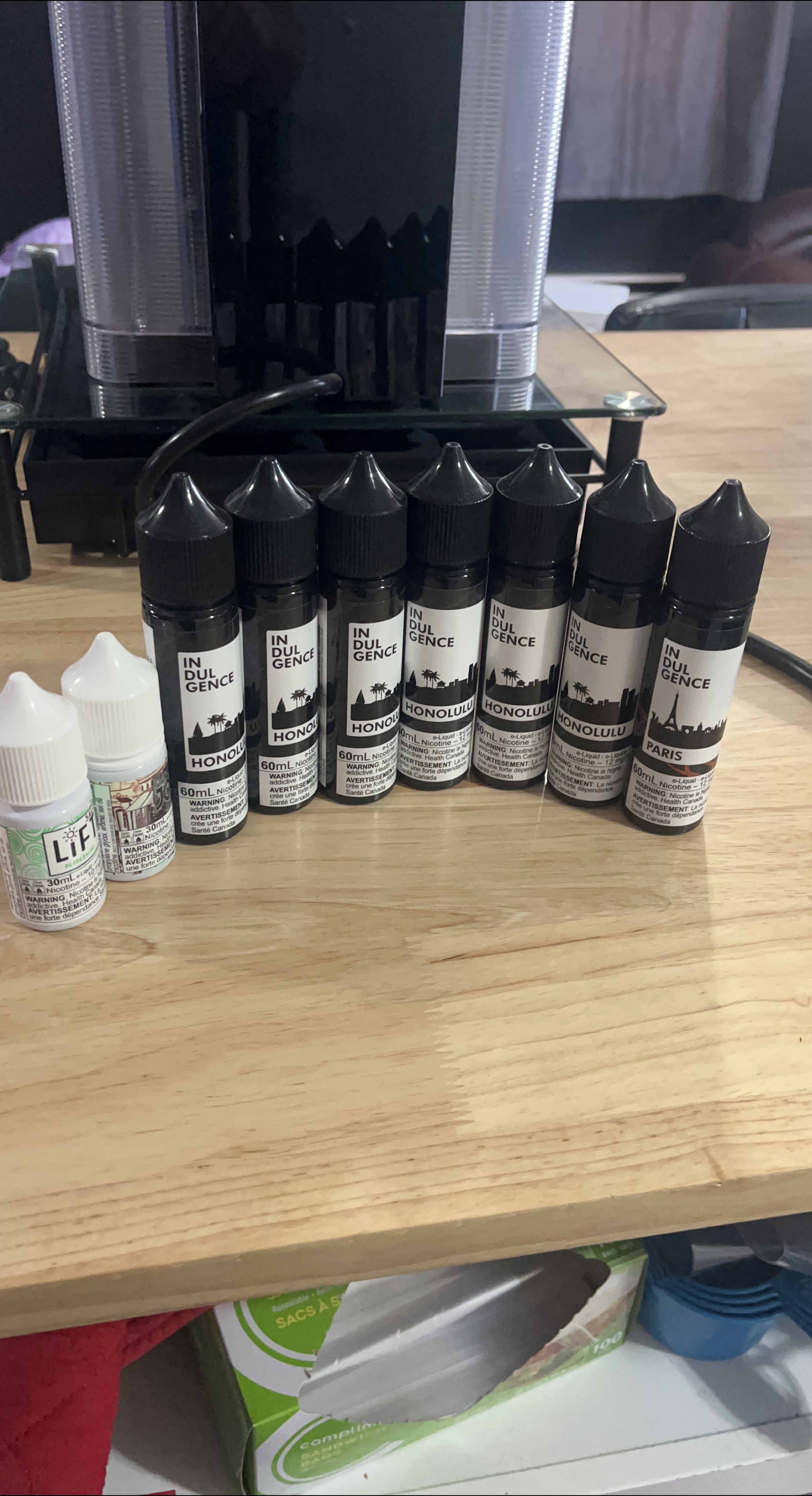 Variety of E-Liquids - Indulgence, Life thumbnail