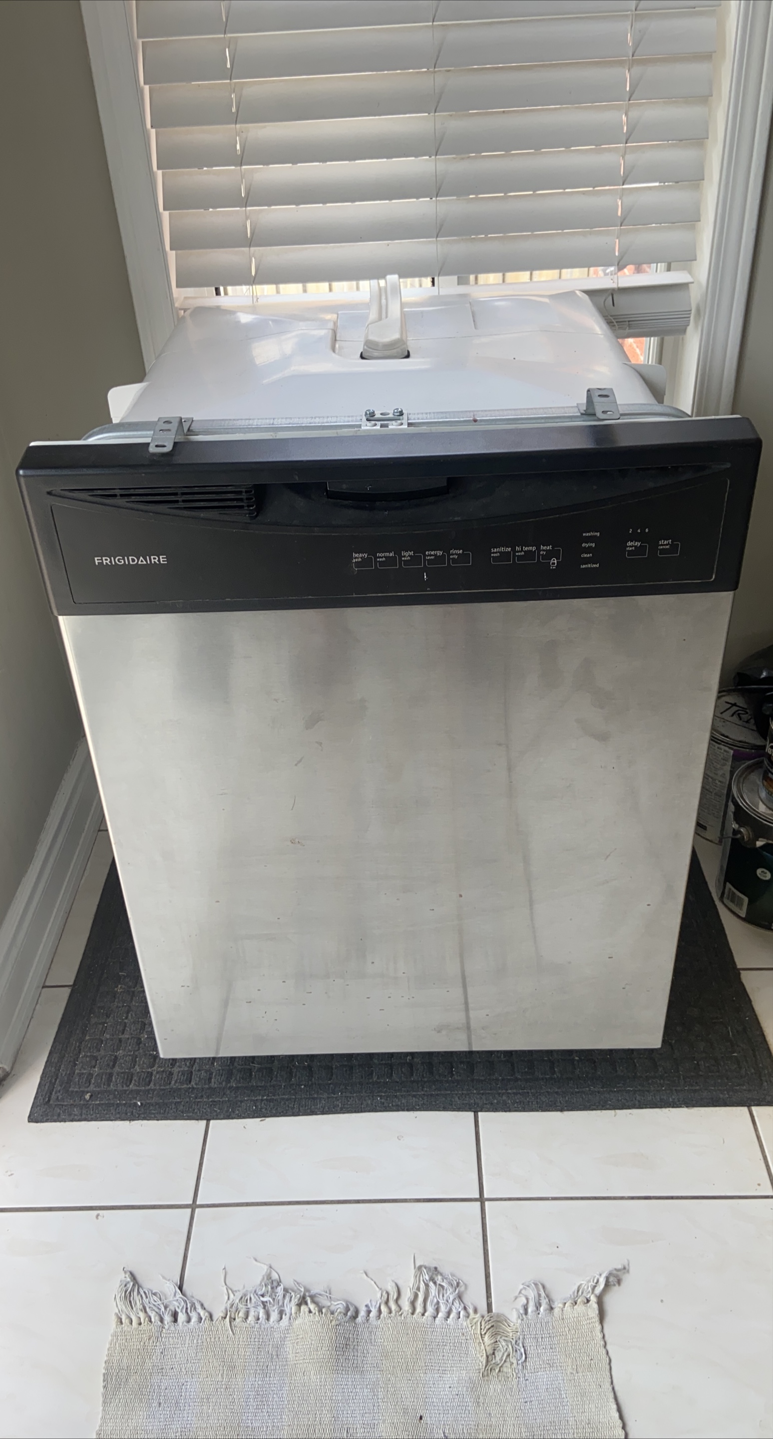 Frigidaire Dishwasher - Silver Finish thumbnail