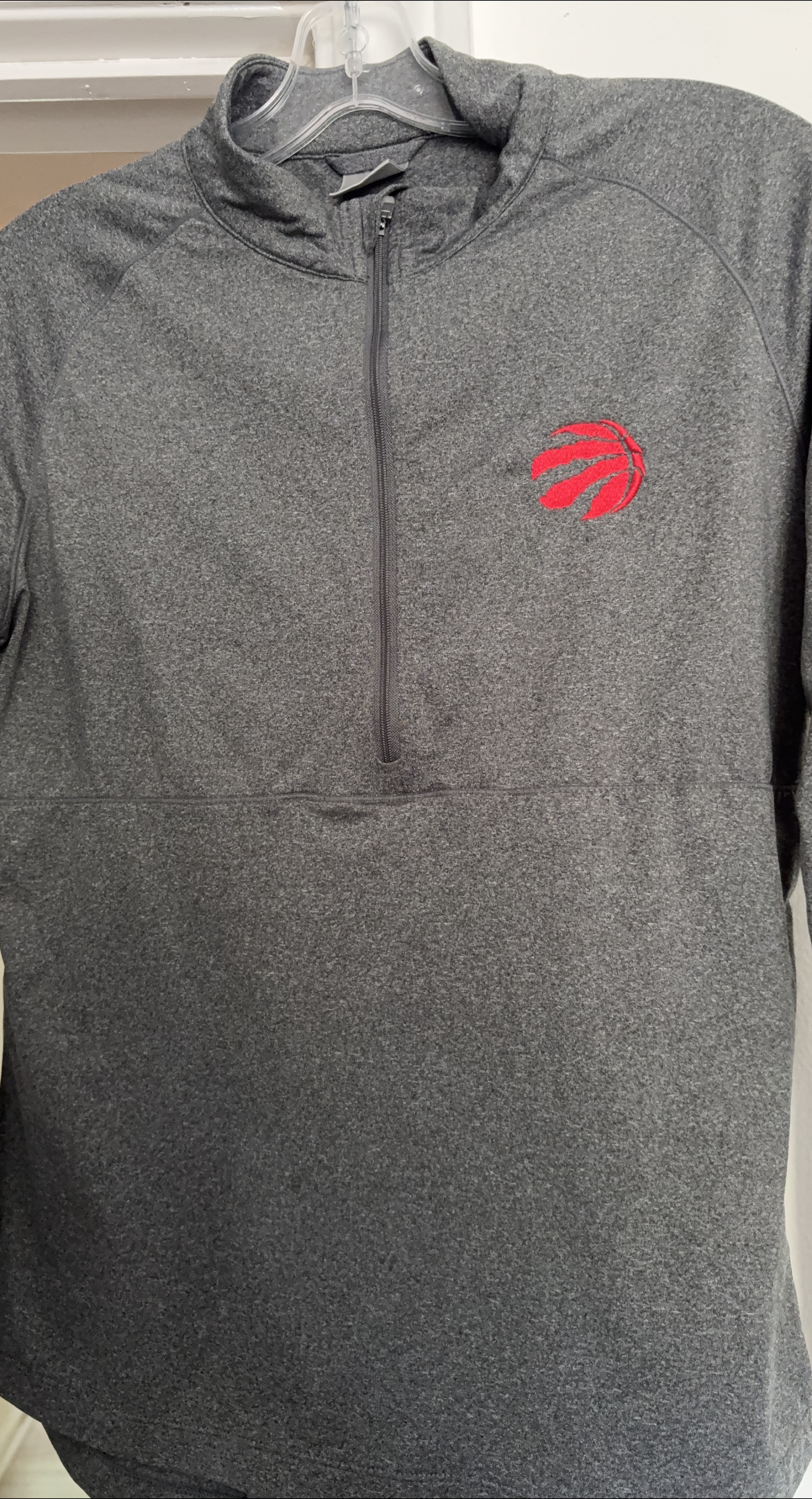 Toronto Raptors Grey 1/2 Zip Pullover - Size M thumbnail