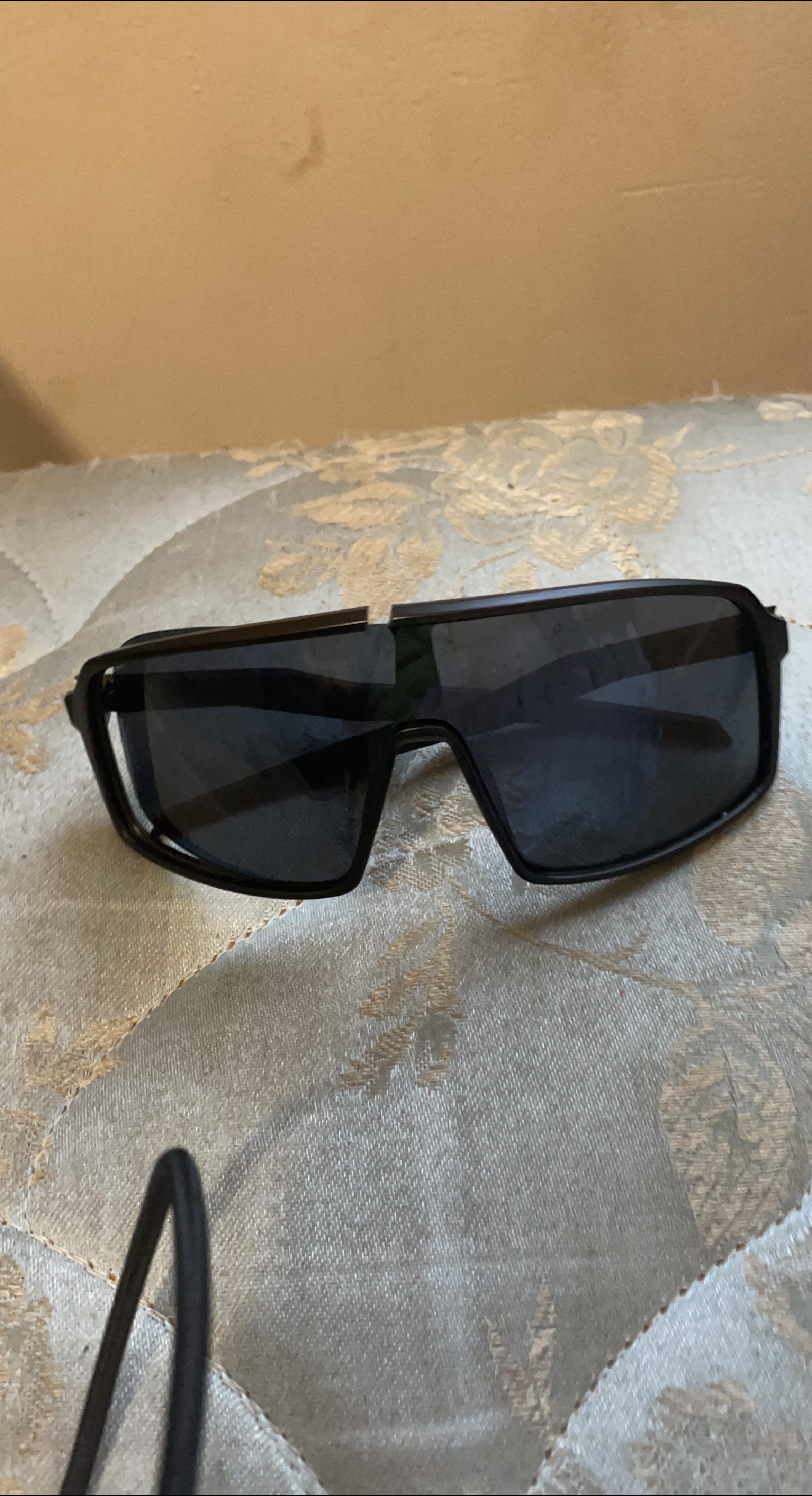 Black Sunglasses thumbnail