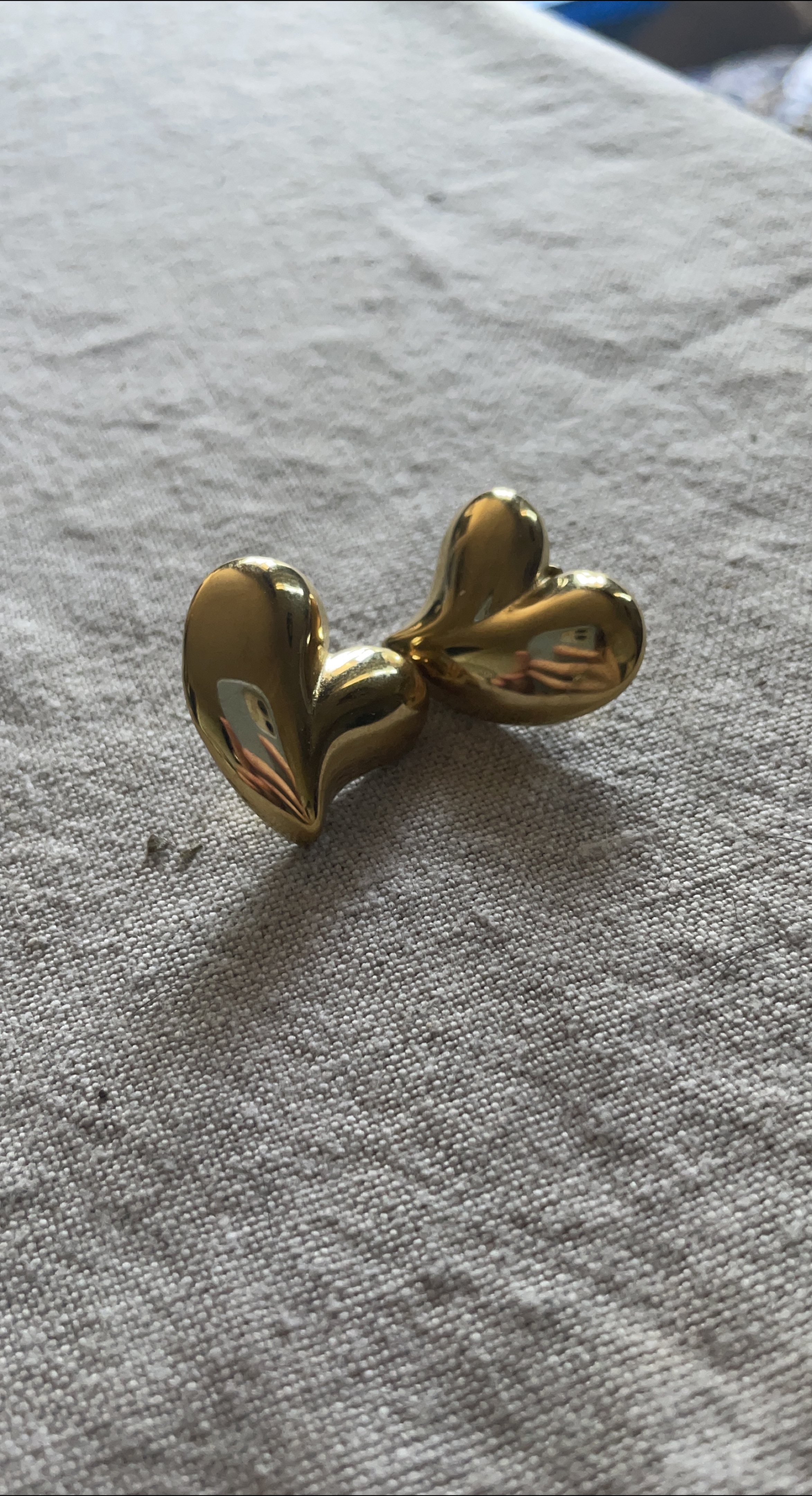Gold Heart Earrings thumbnail