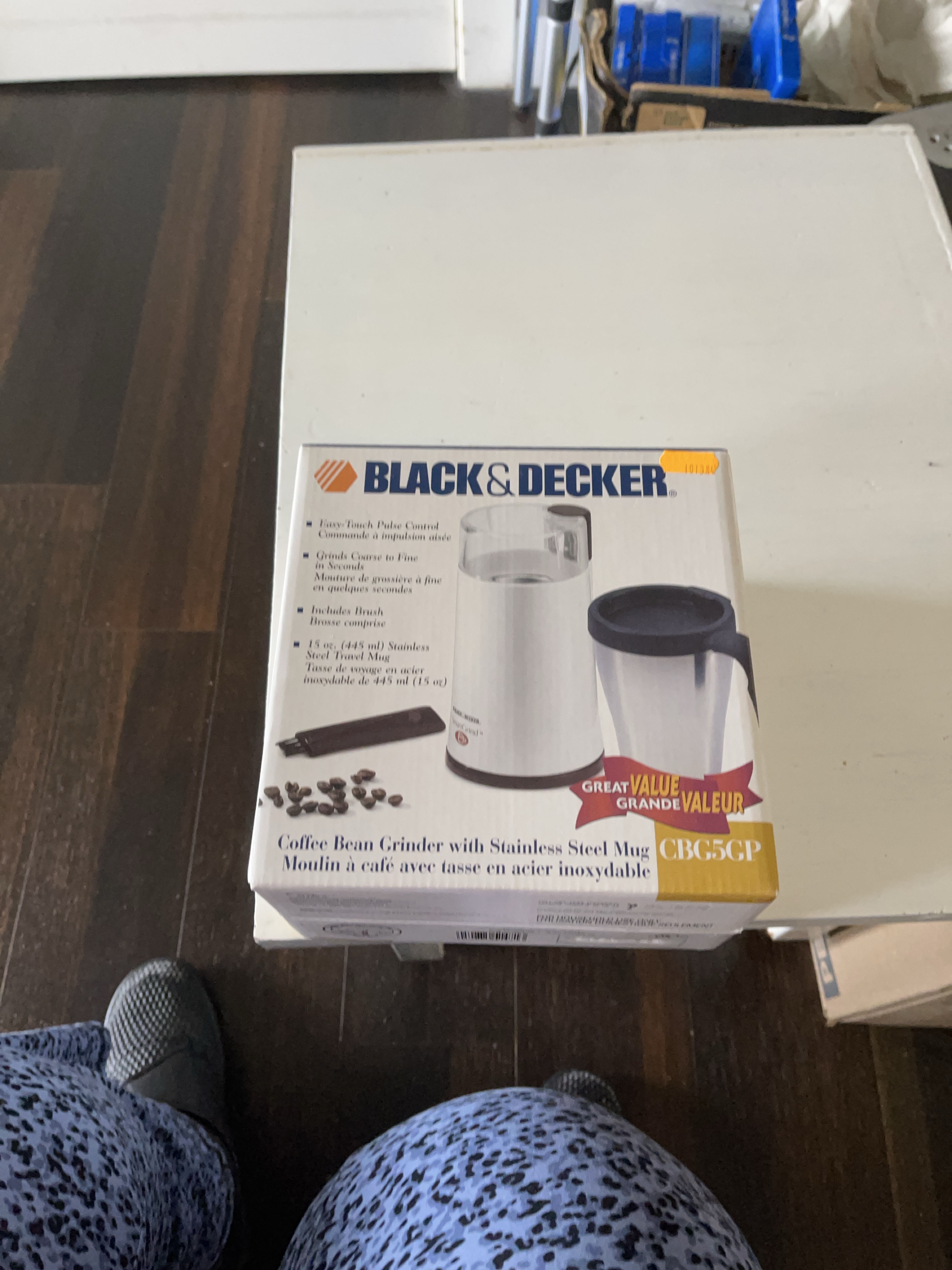Black & Decker Coffee Bean Grinder w/ Mug thumbnail