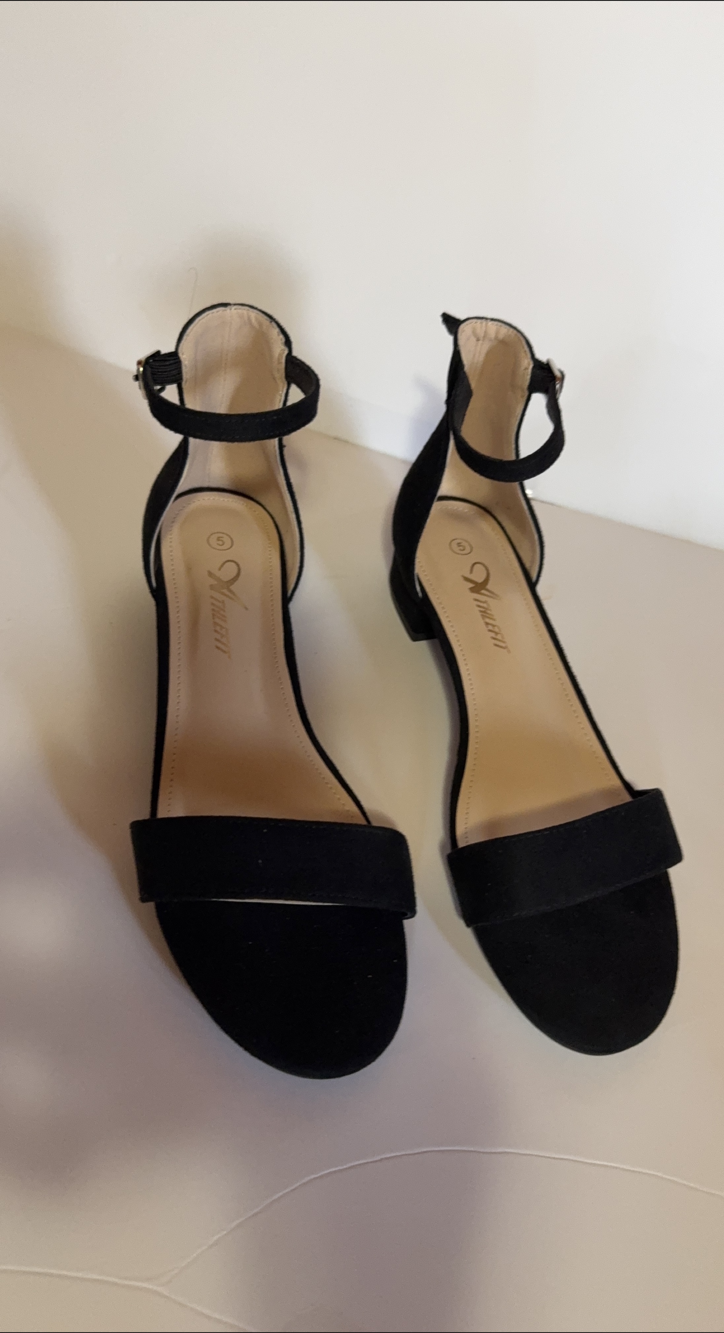 Amari Black Heels - Size 6 thumbnail