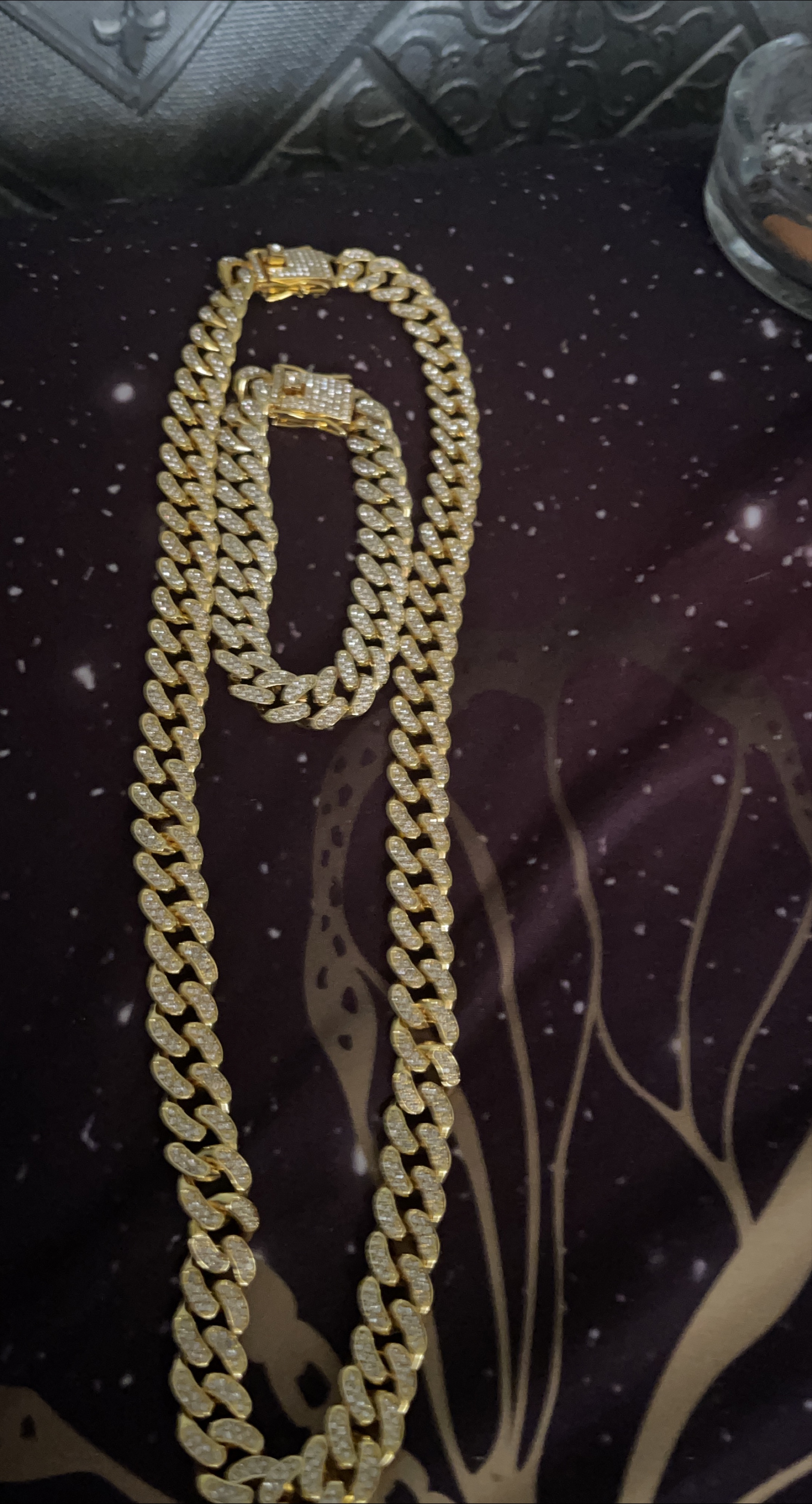 Gold Cuban Link Chain thumbnail