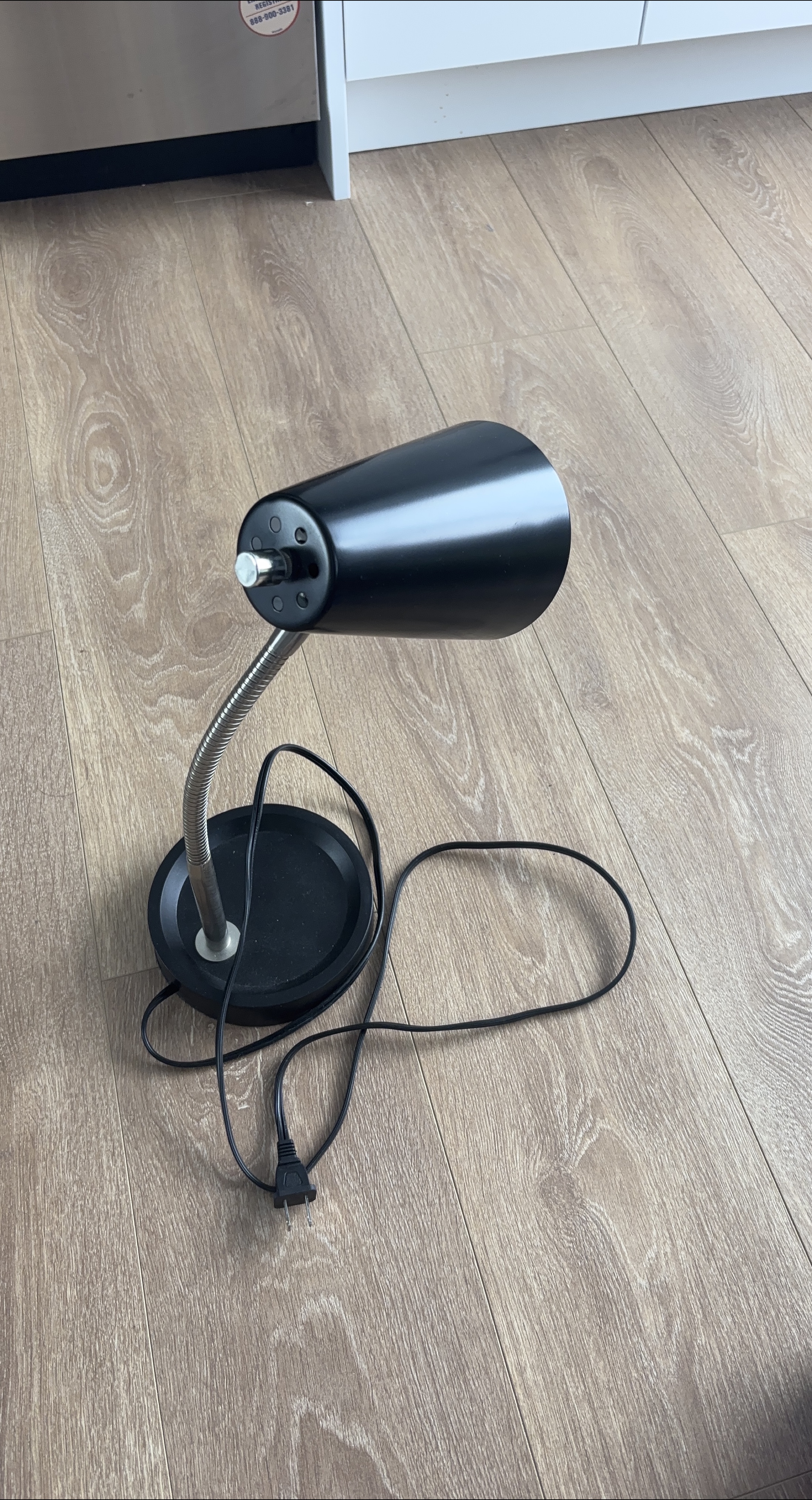 Black Desk Lamp thumbnail