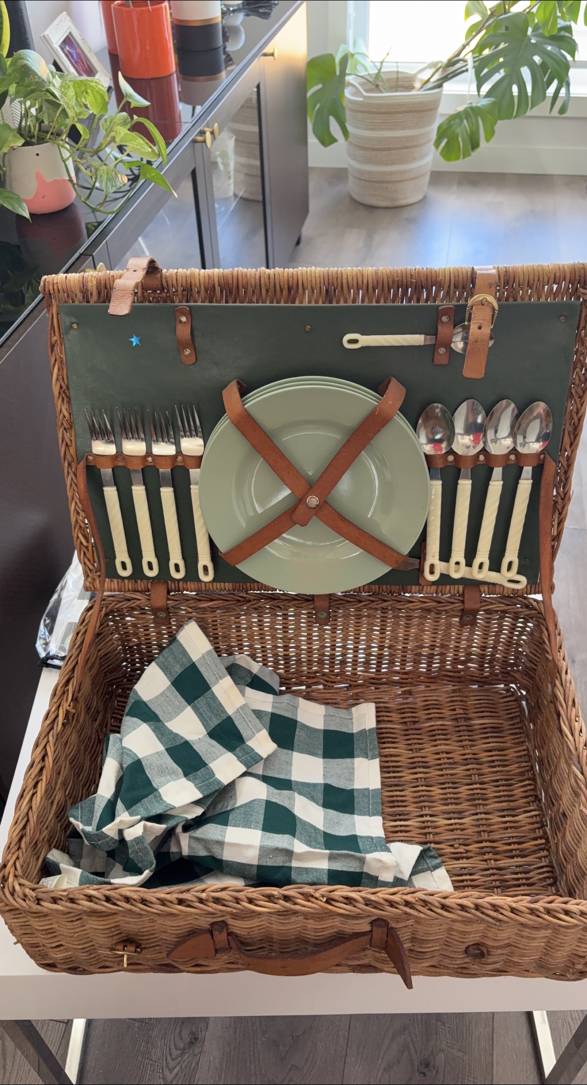 Wicker Picnic Basket Set