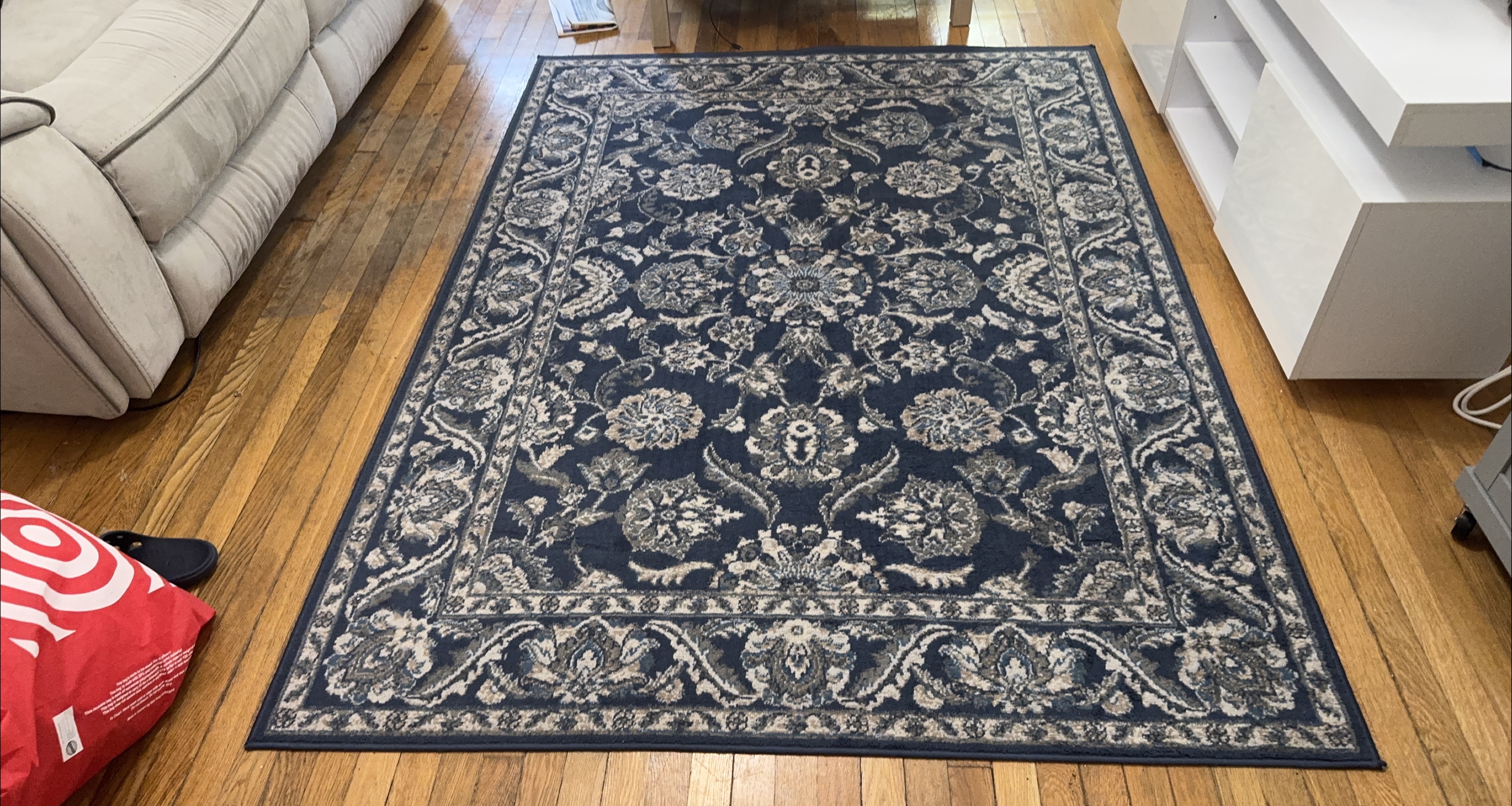 Floral Pattern Area Rug - Blue thumbnail