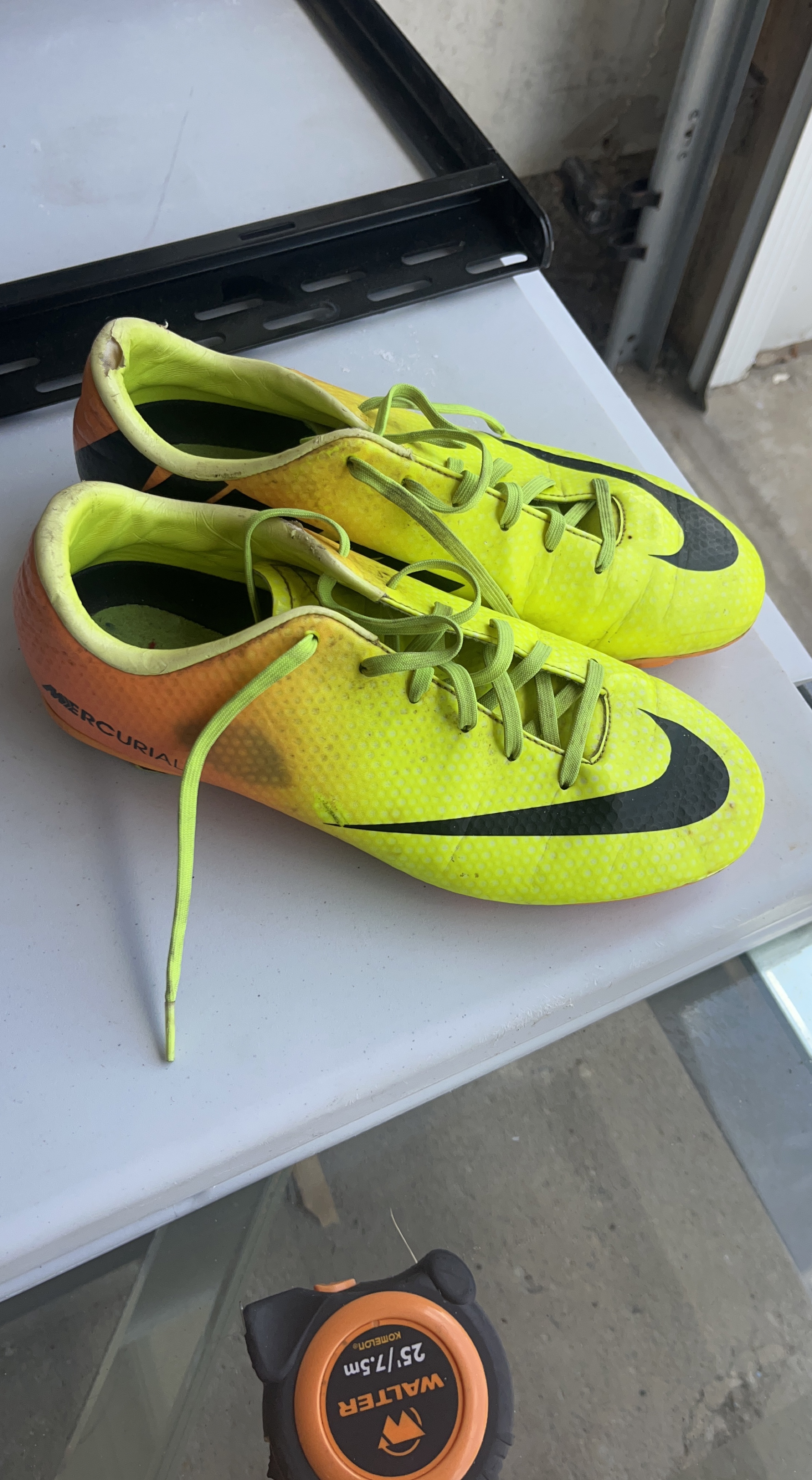 Nike Mercurial Soccer Cleats - Size 6.5 US thumbnail