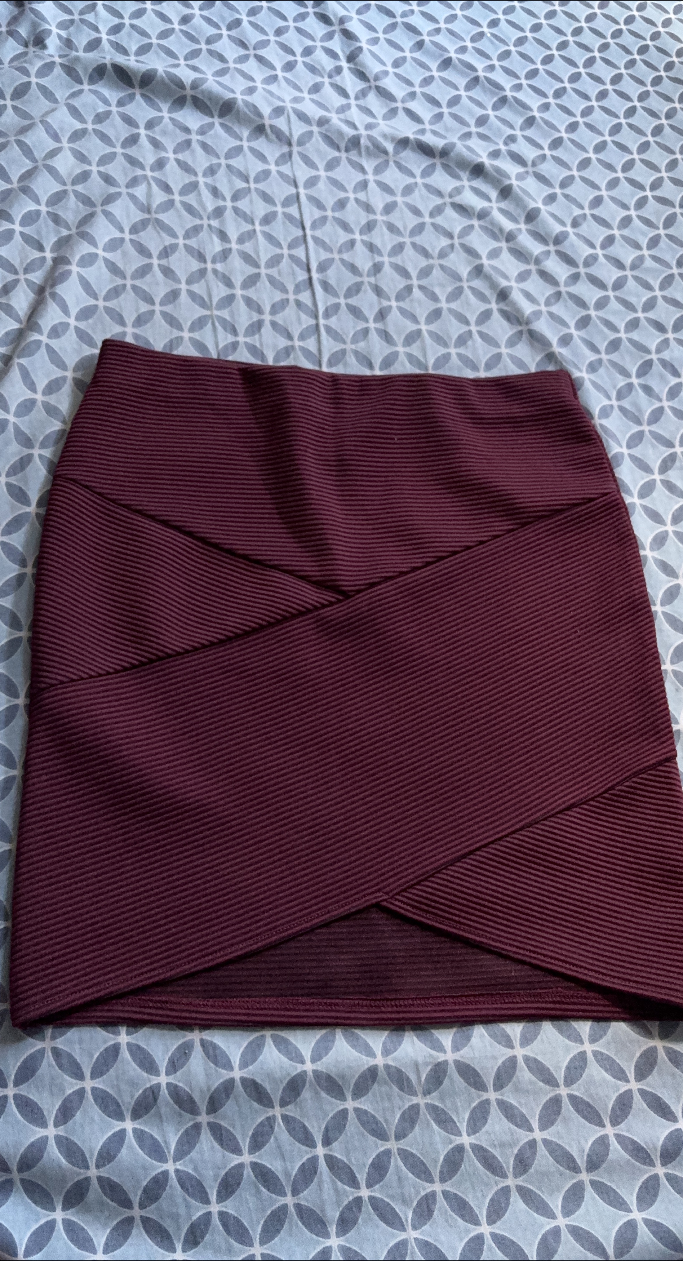Forever 21 Burgundy Mini Skirt - Size Small