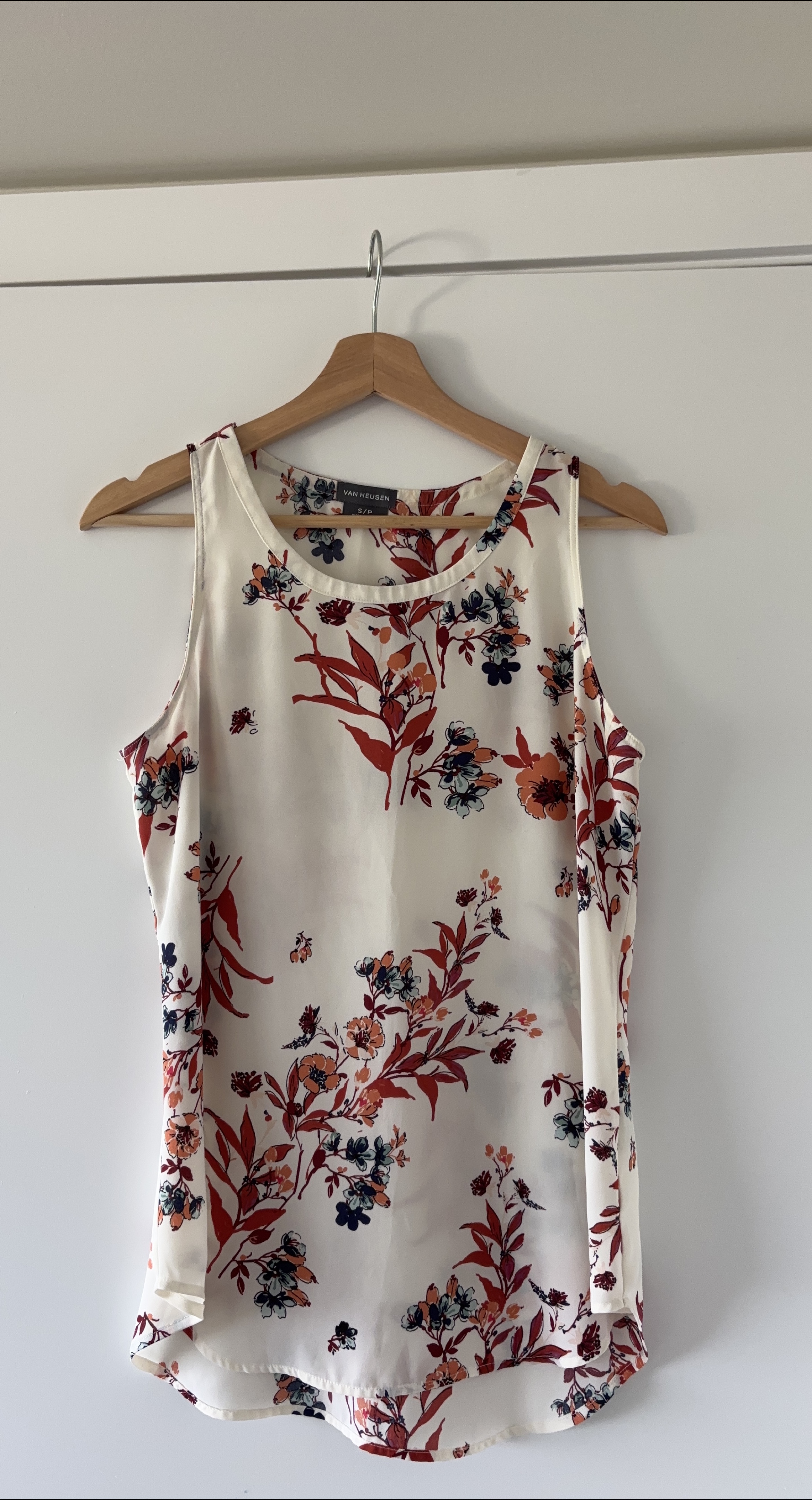 Van Heusen Floral Tank Top - Size S thumbnail