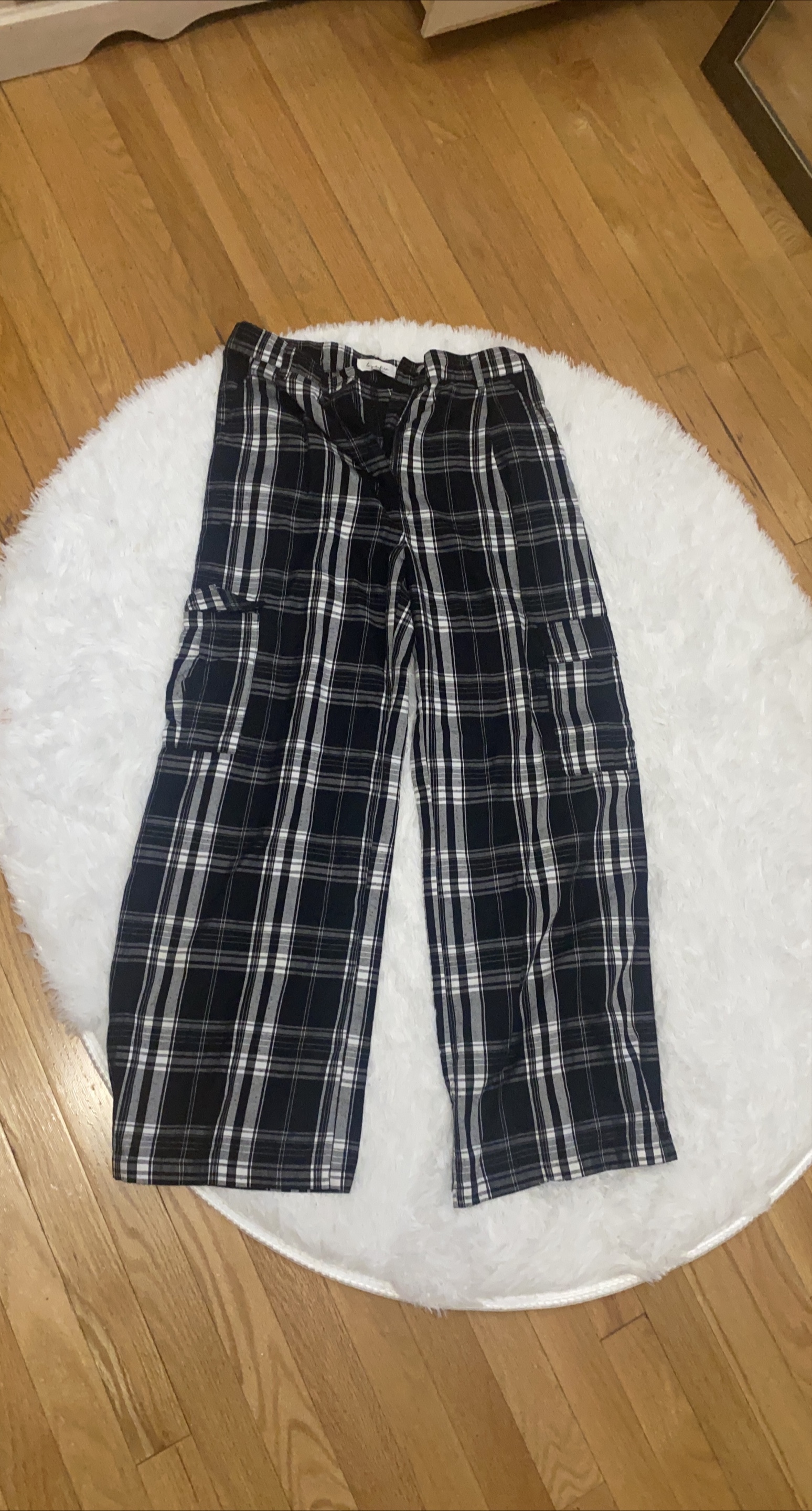 Love fire Plaid Cargo Pants thumbnail