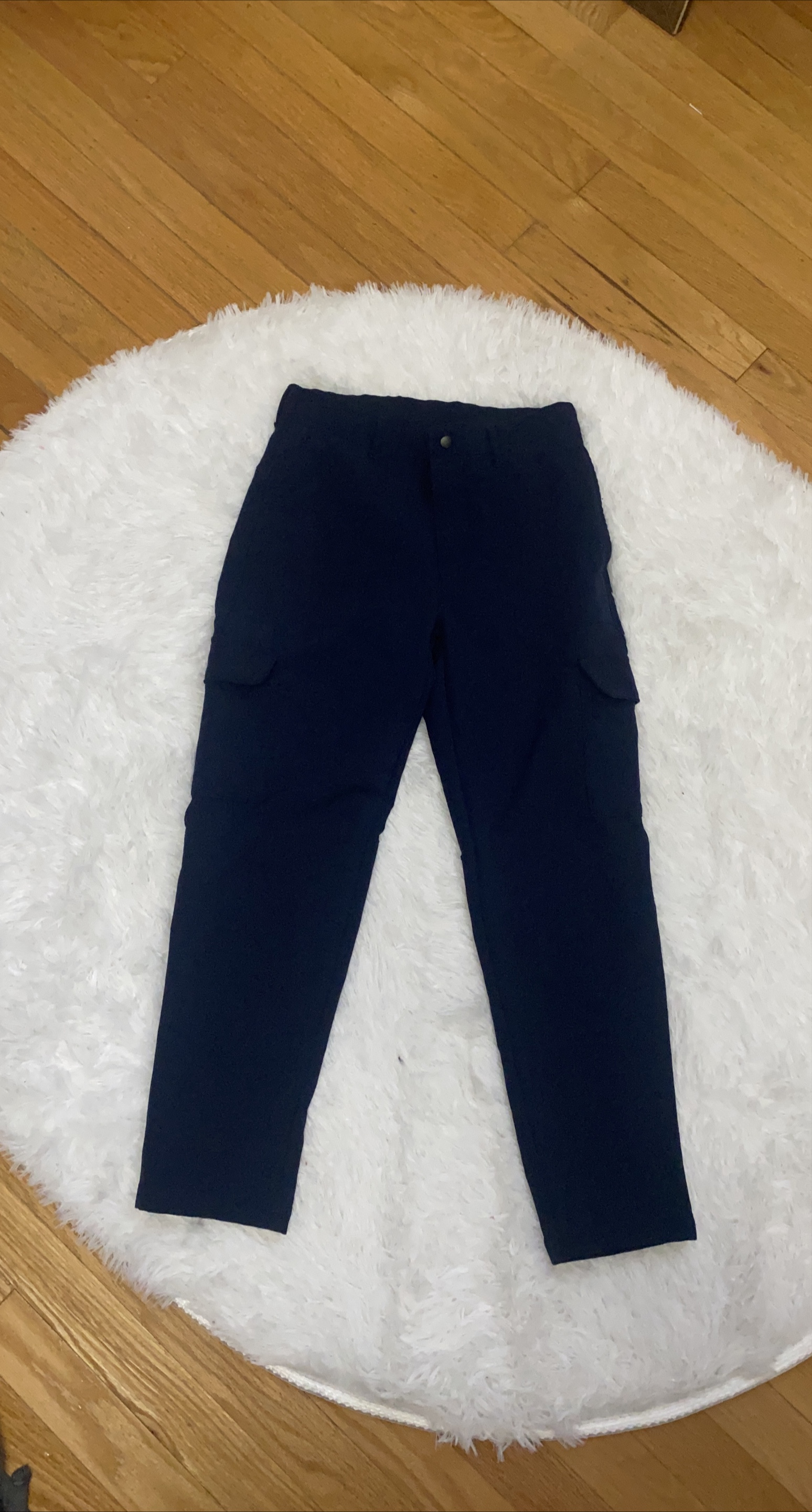 Old Navy Blue Cargo Pants thumbnail