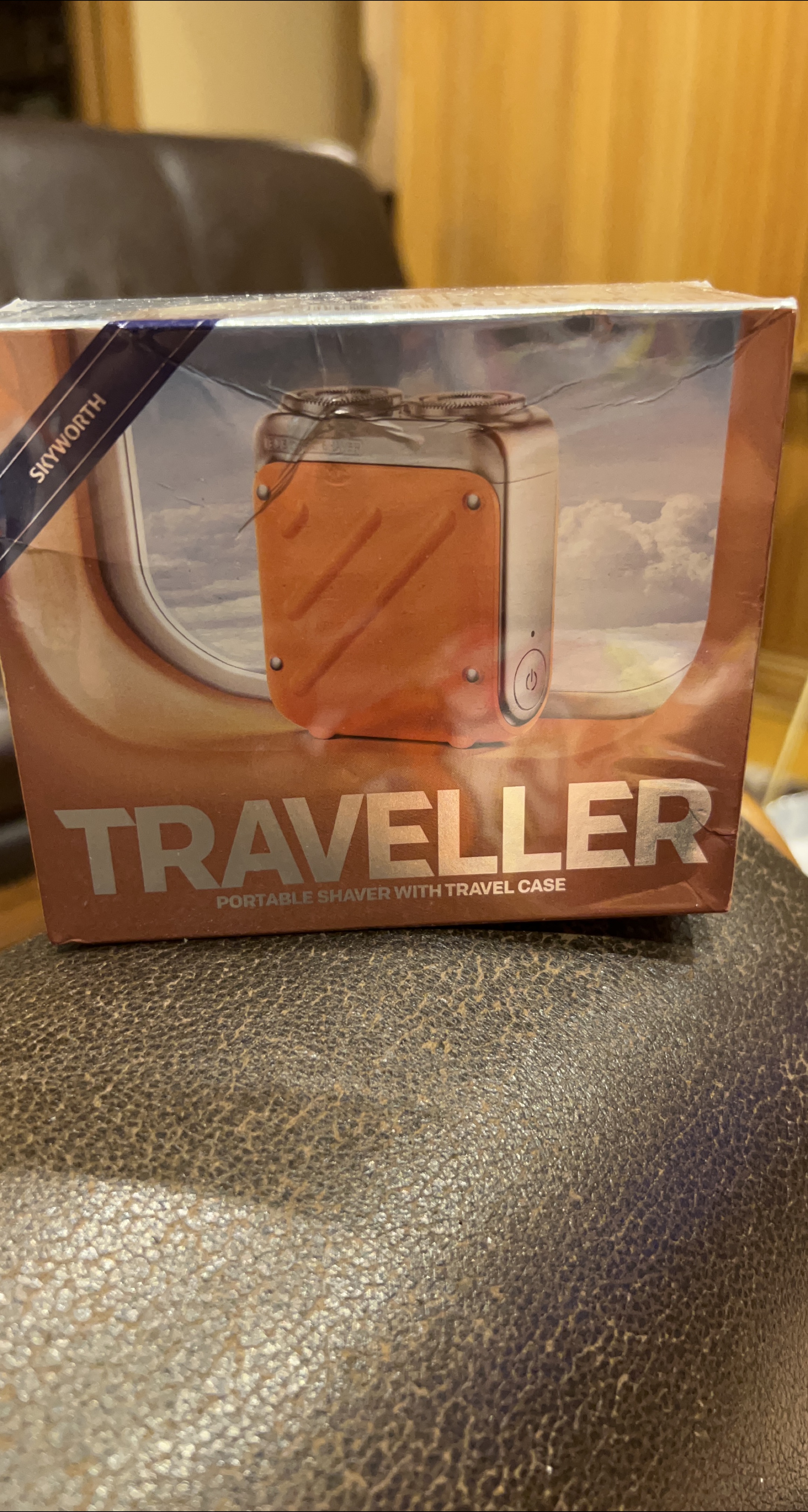 Skyworth Traveller Portable Shaver w/ Travel Case - New thumbnail