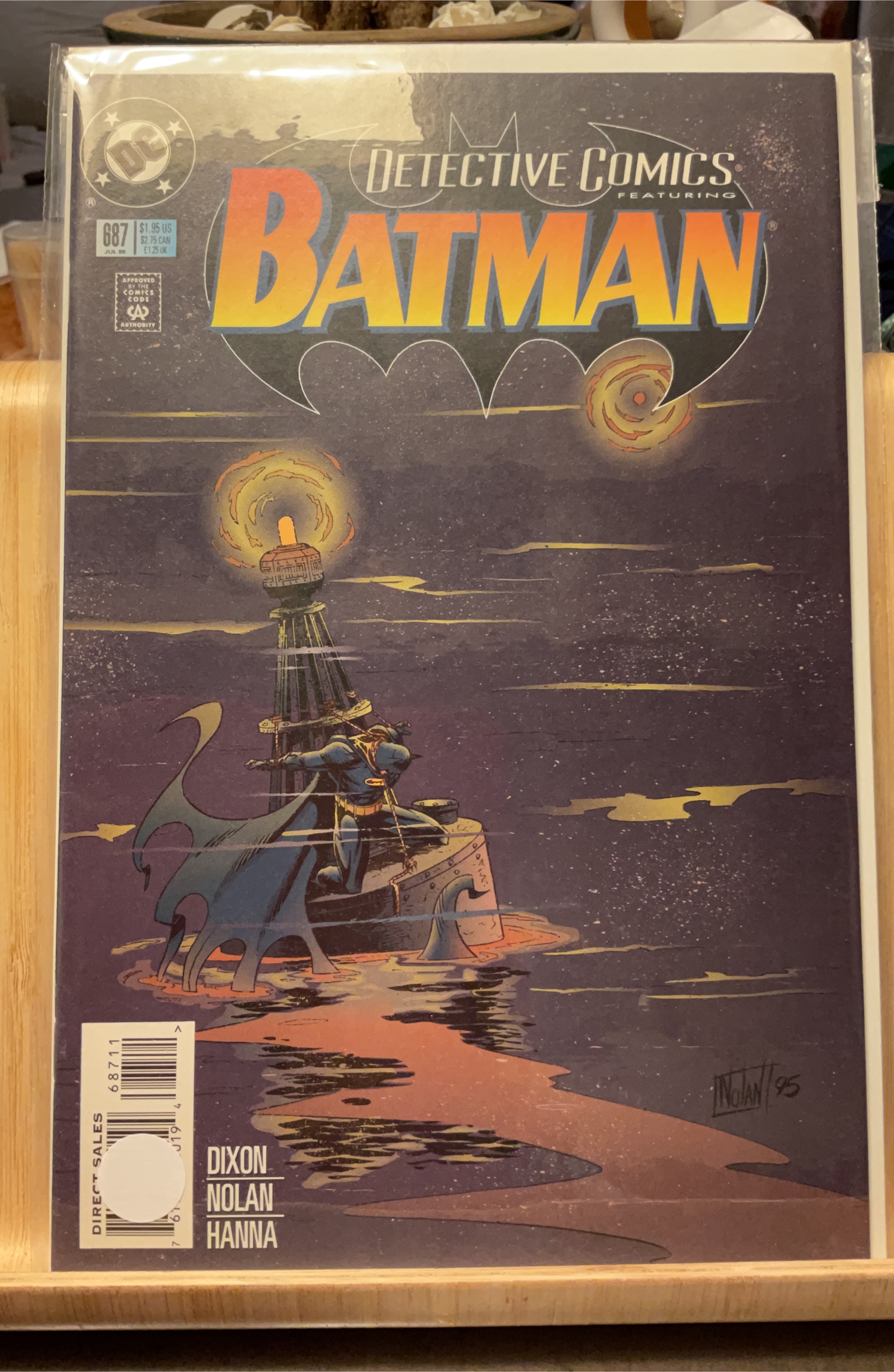 Detective Comics Featuring Batman #687 thumbnail