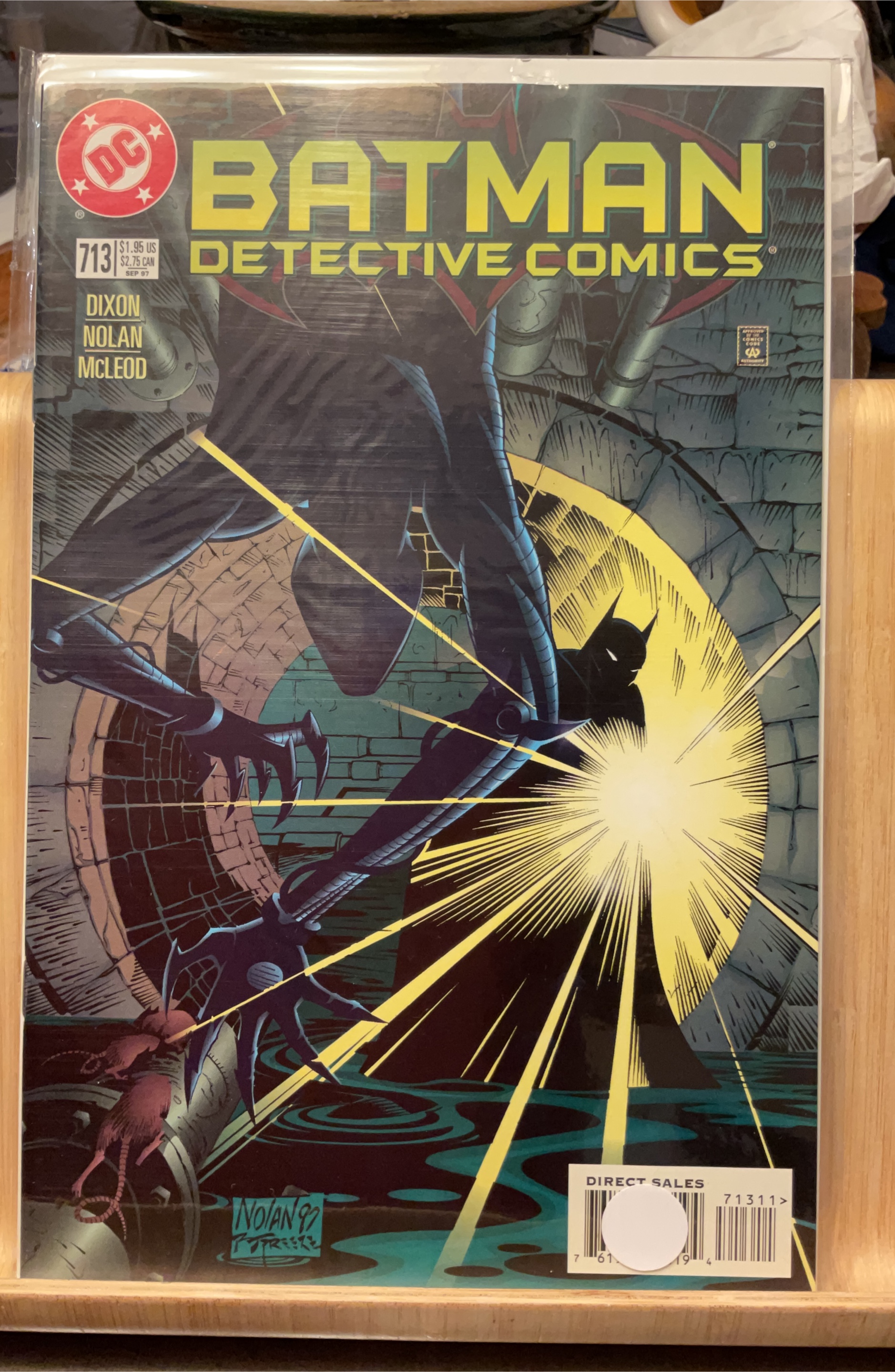 Batman Detective Comics #713 thumbnail