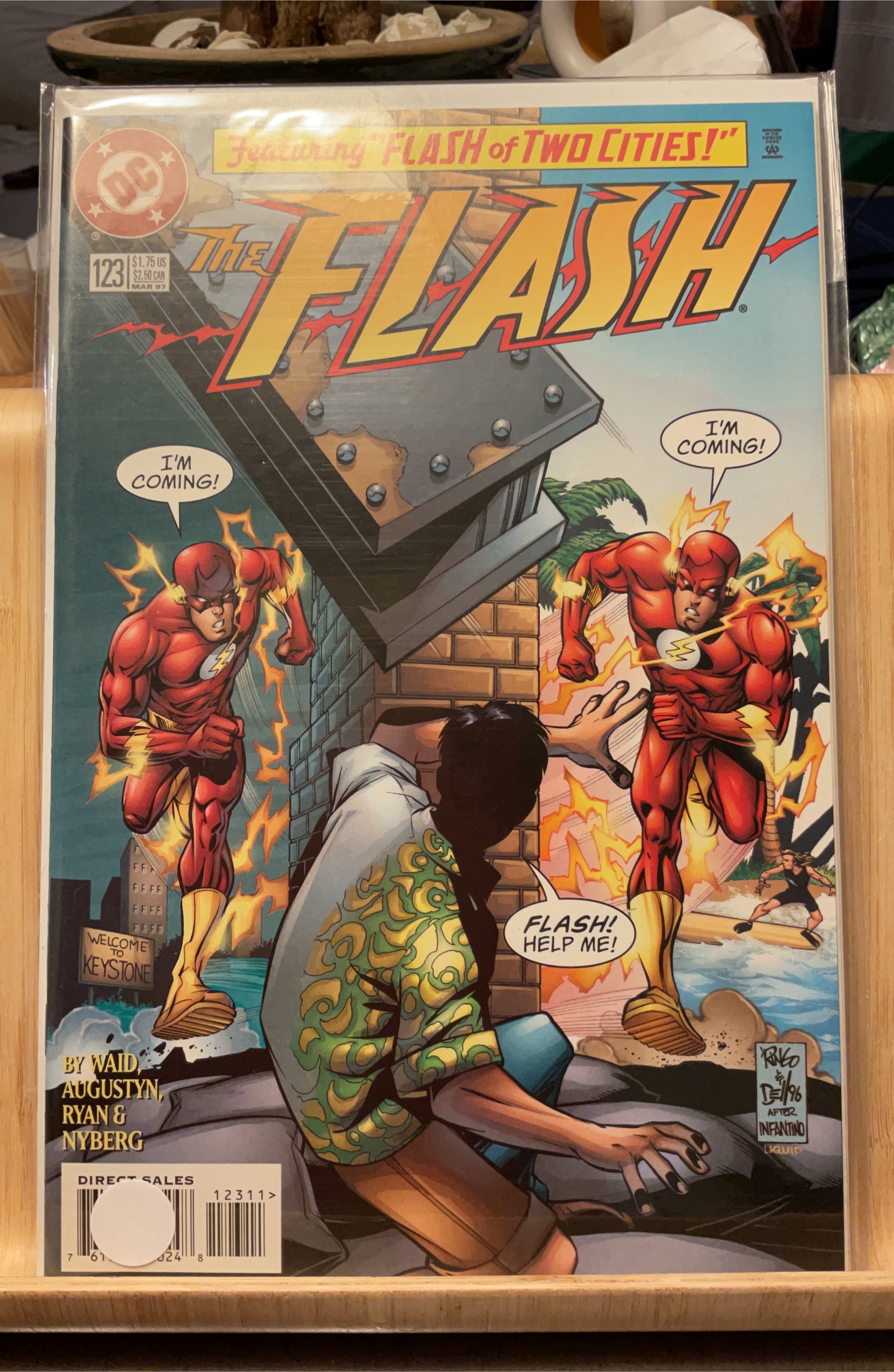 The Flash #123 Comic Book thumbnail