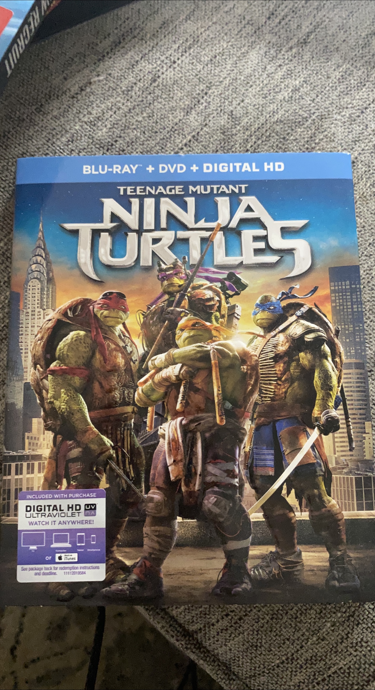 Teenage Mutant Ninja Turtles Blu-Ray + DVD thumbnail