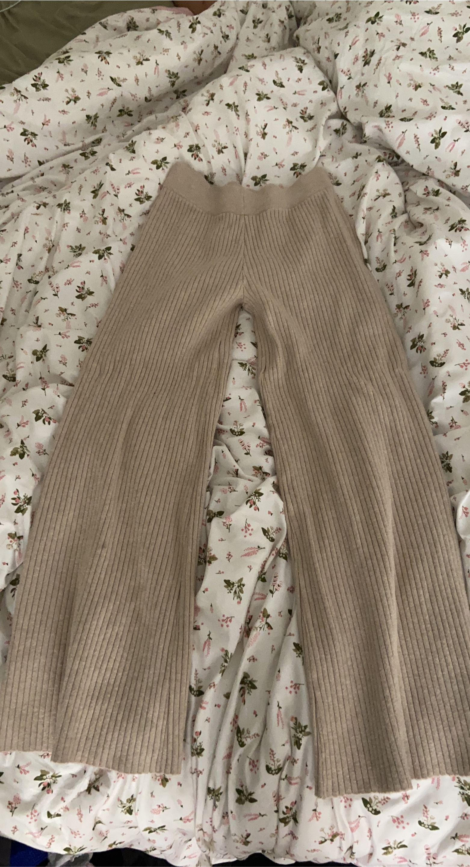 Ribbed Knit Wide Leg Pants - Beige thumbnail