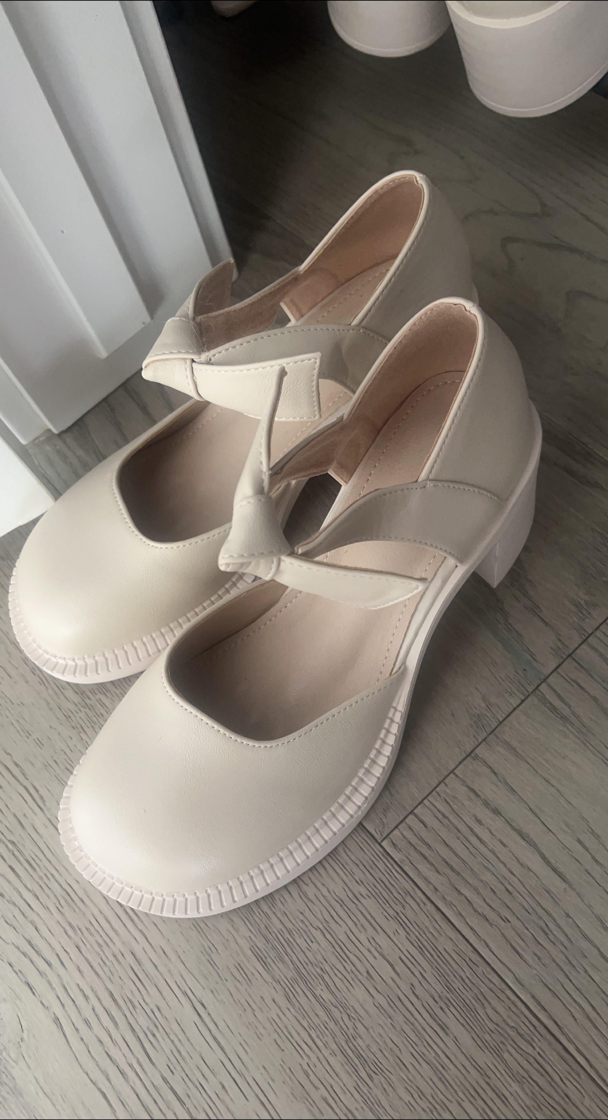 Cream Mary Jane Style Heels thumbnail