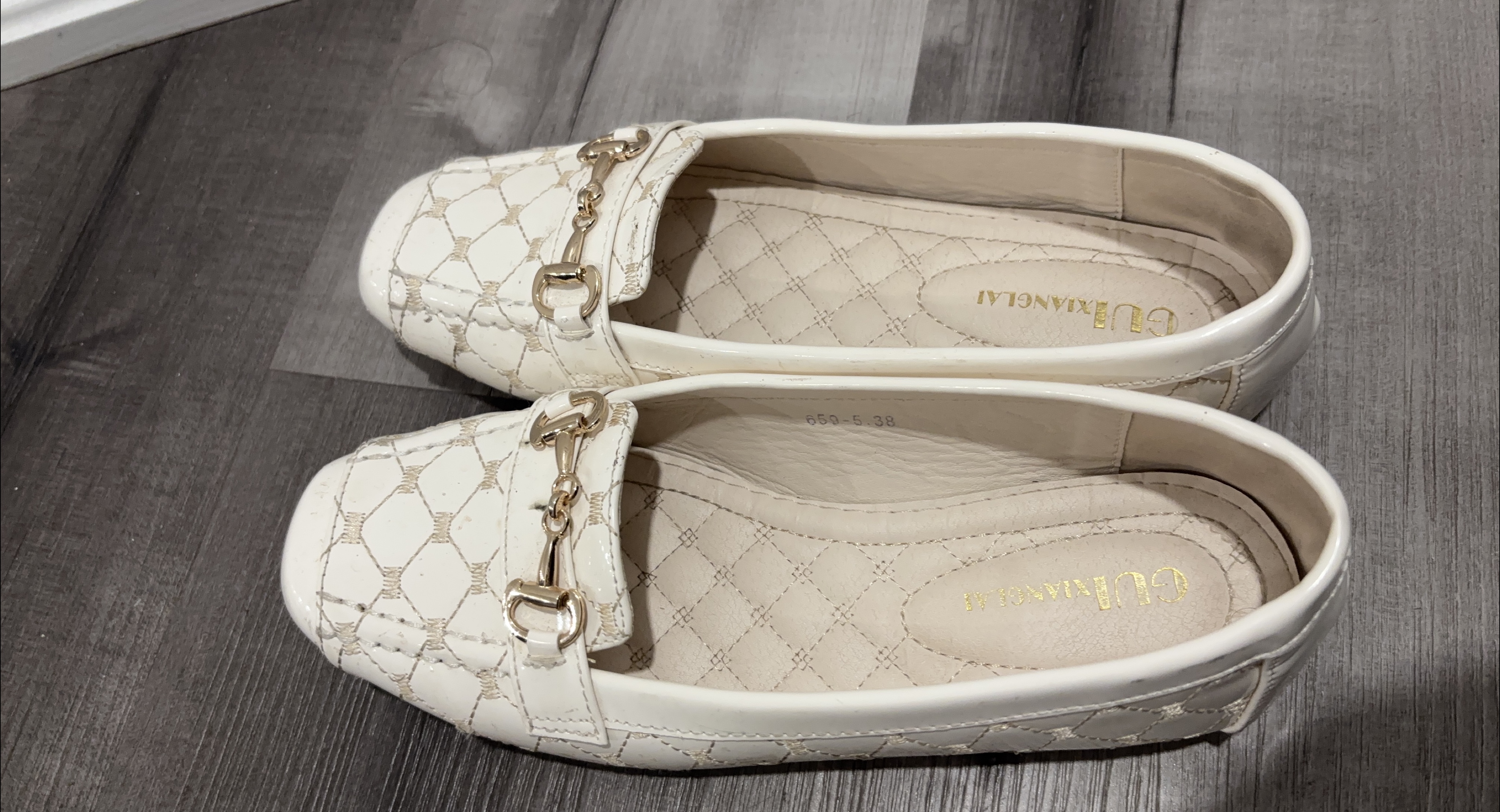White Loafers Size 8 thumbnail