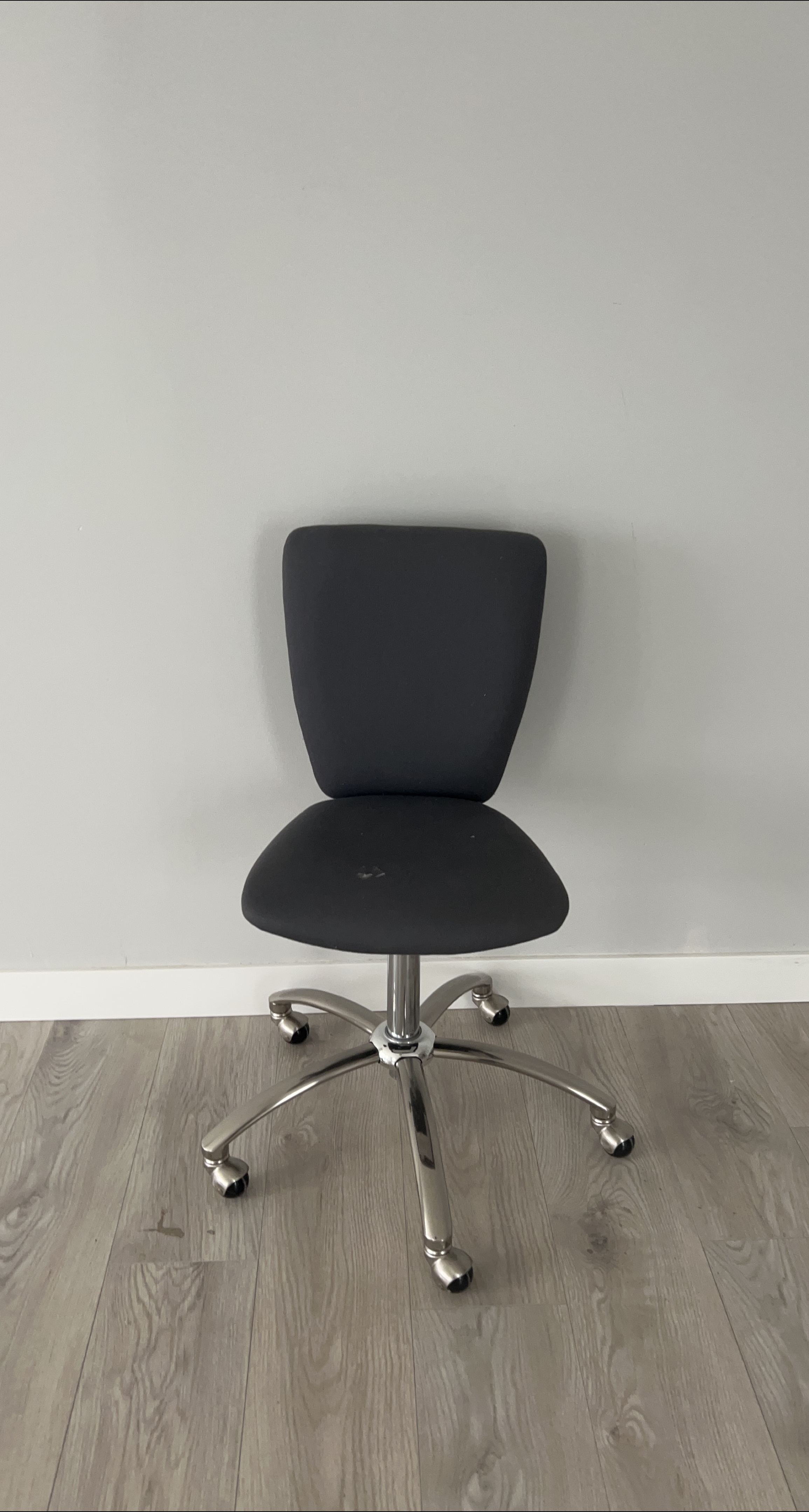 Office Chair - Black thumbnail