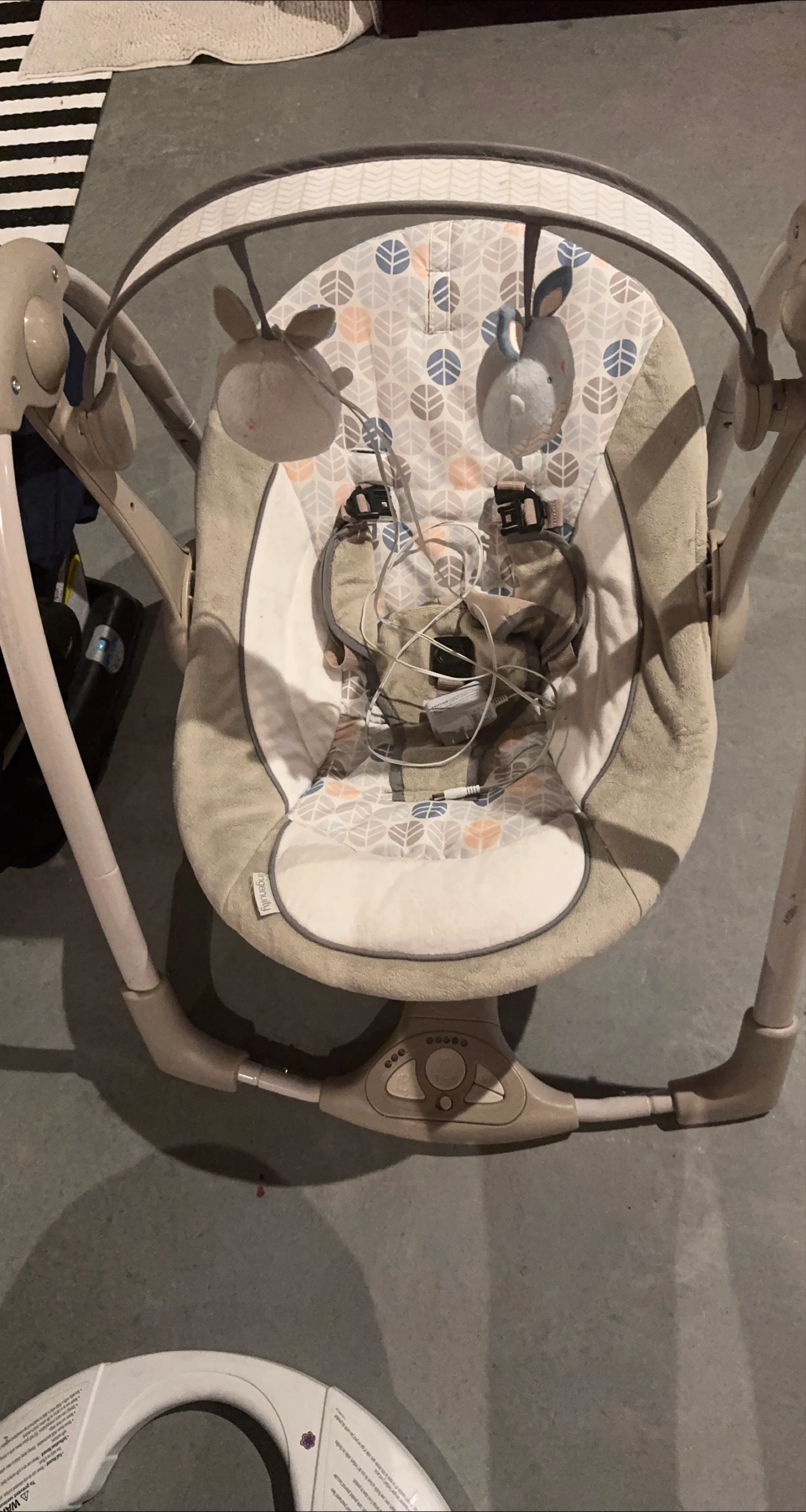 Ingenuity Baby Swing - Great Condition