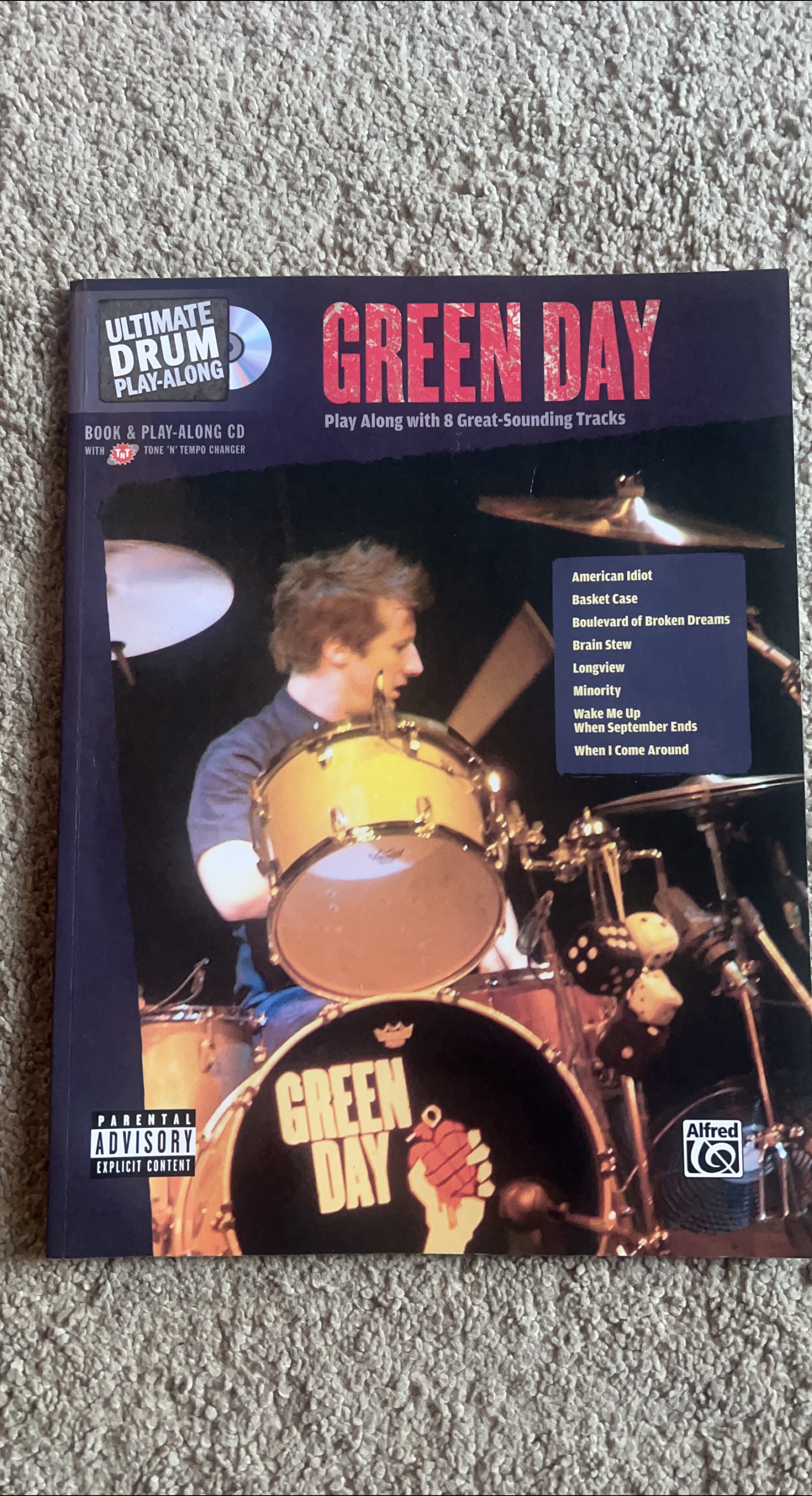 Green Day Ultimate Drum Play-Along Book + CD thumbnail