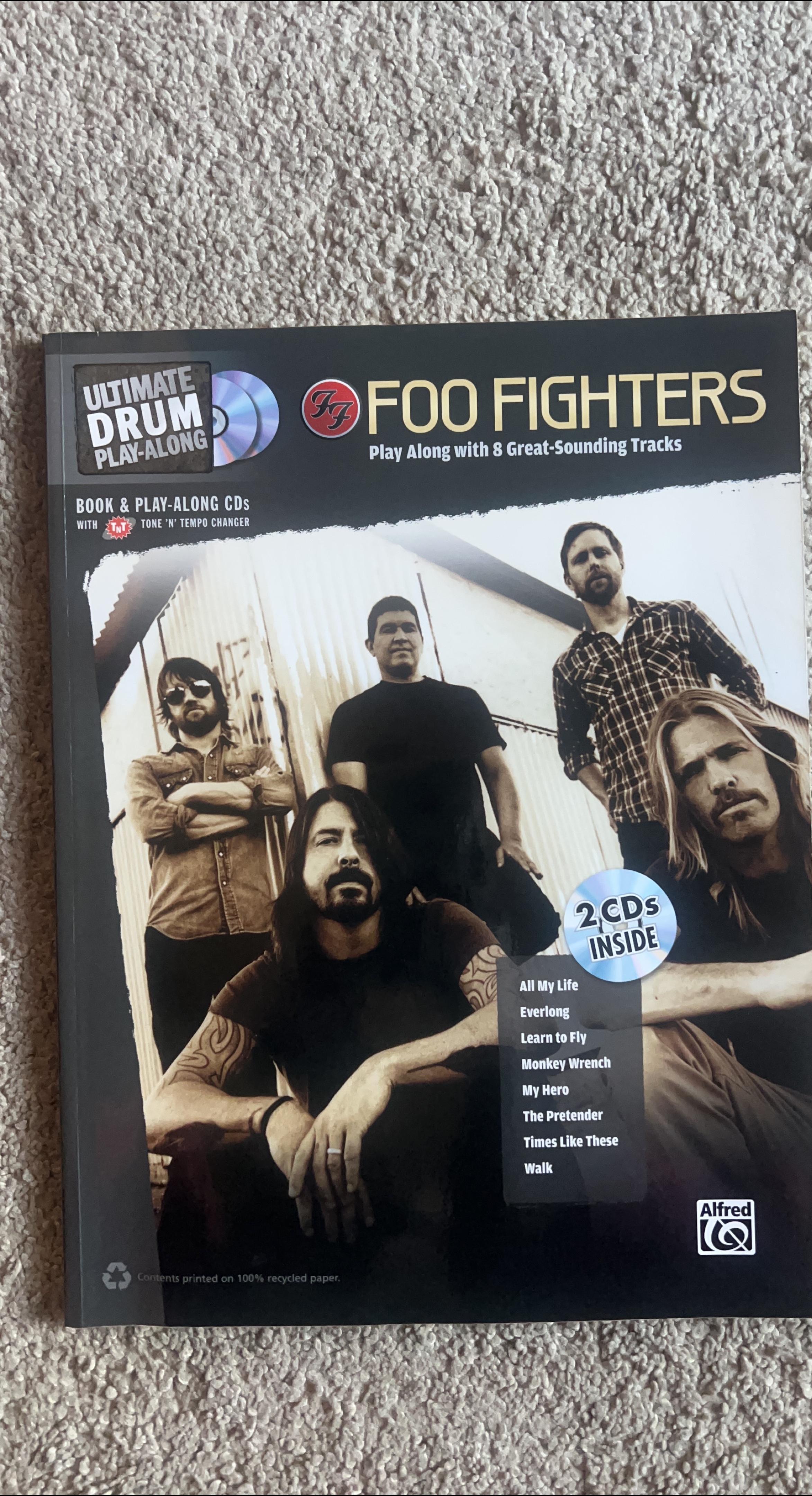 Foo Fighters Ultimate Drum Play-Along Book w/ 2CDs thumbnail