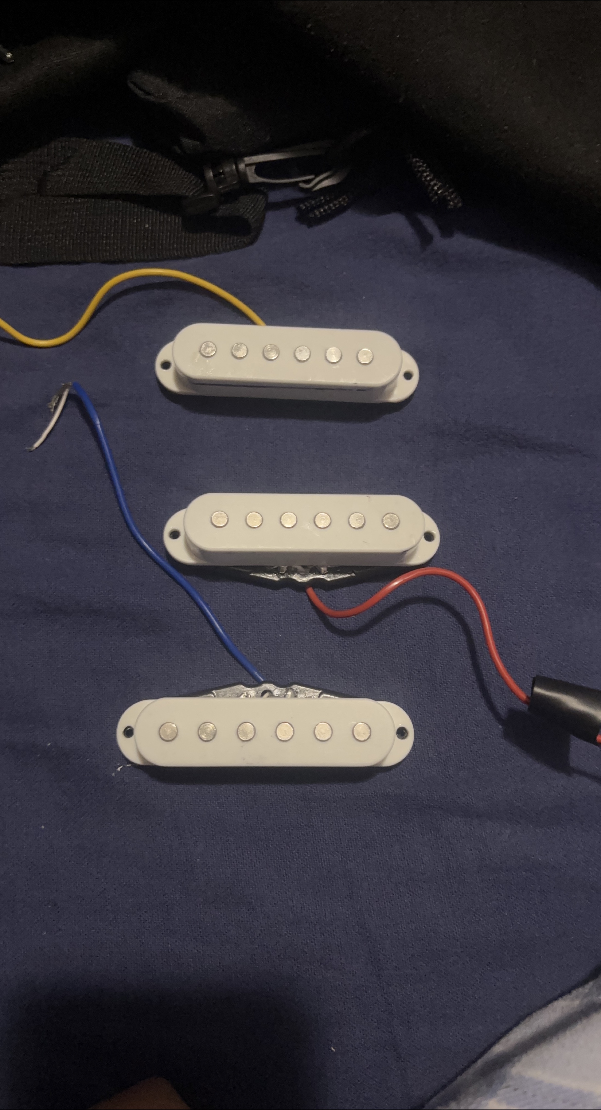 Guitar Pickups Set thumbnail
