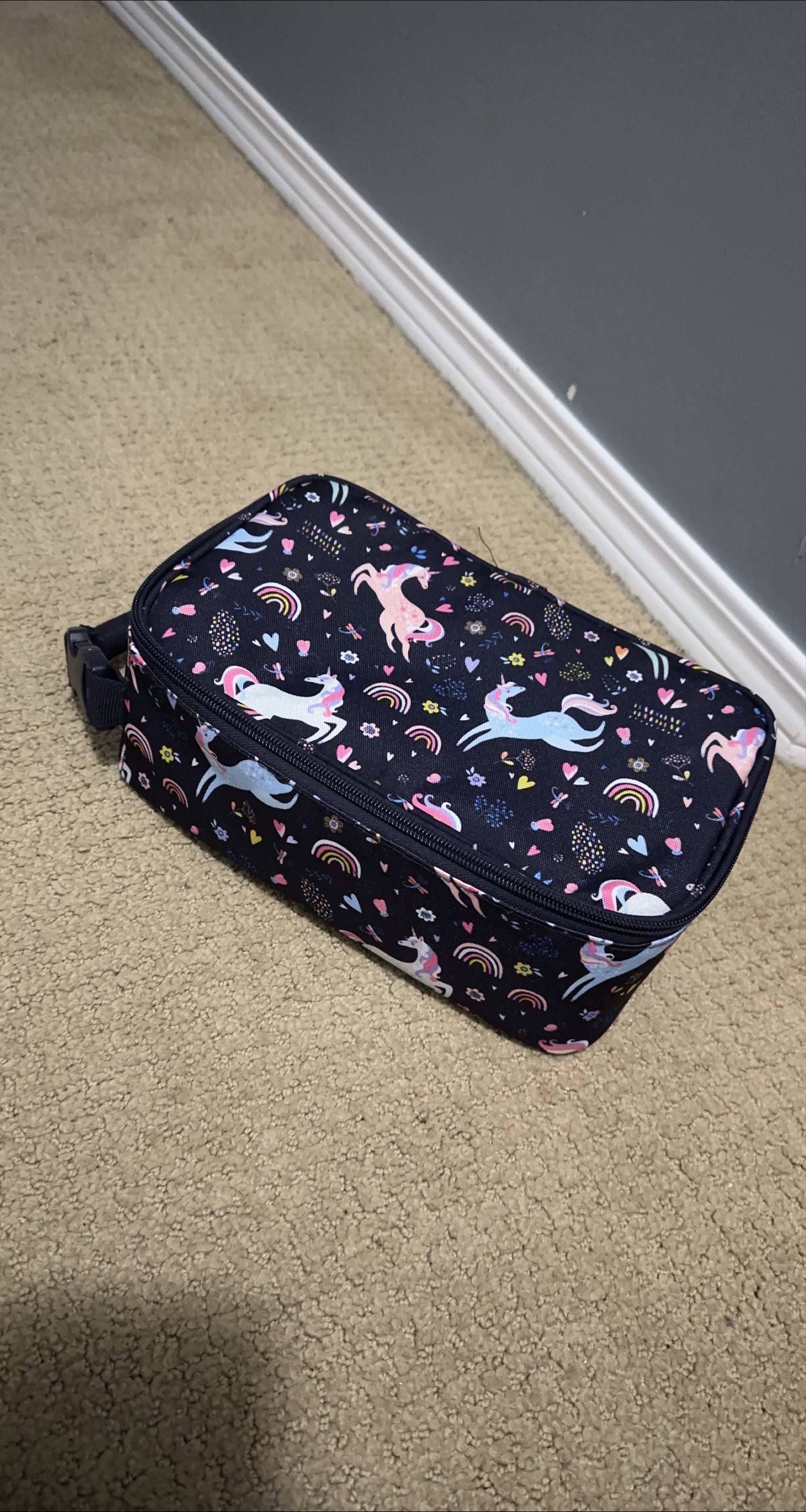 Unicorn Print Lunch Box thumbnail