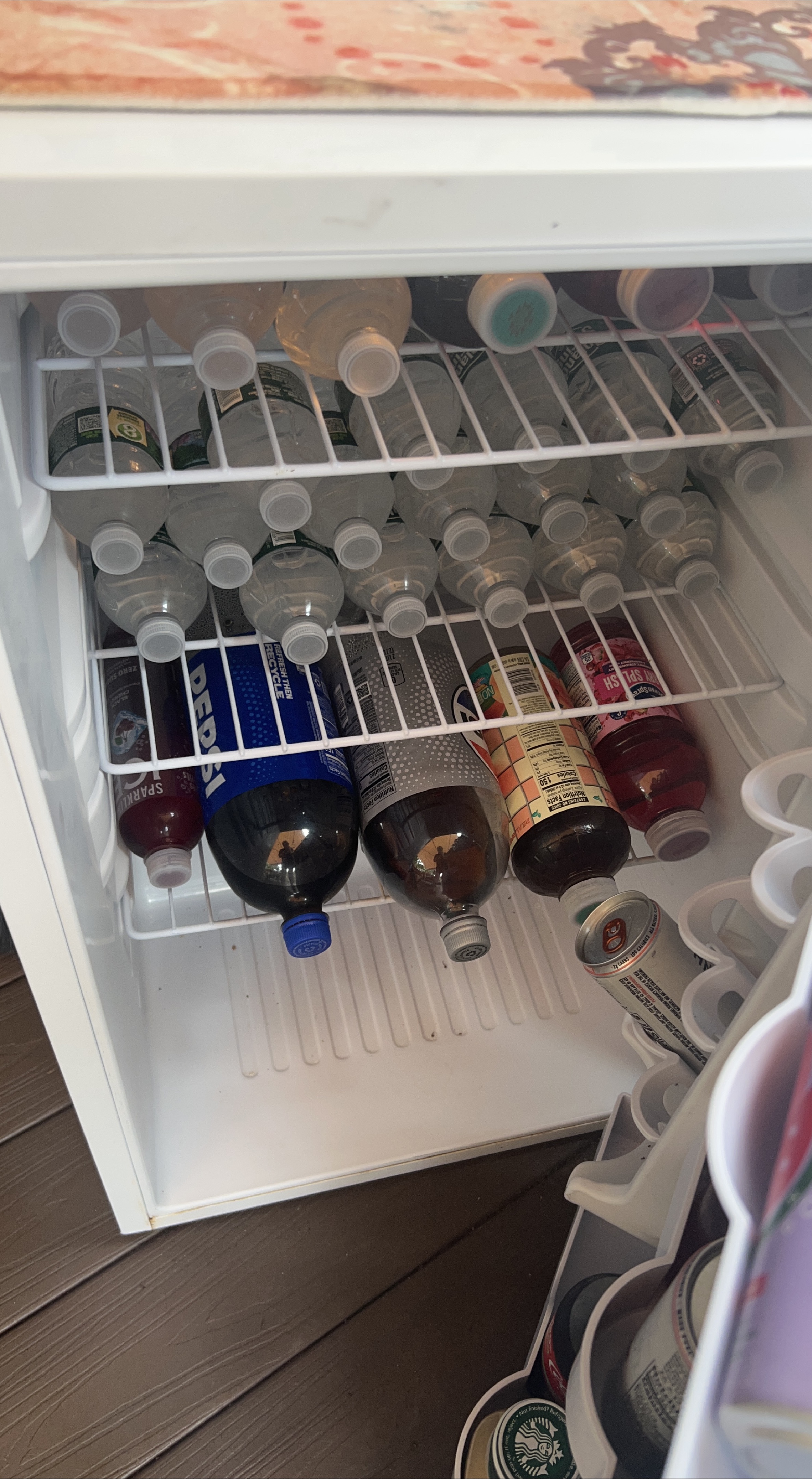 Avanti Compact Refrigerator thumbnail