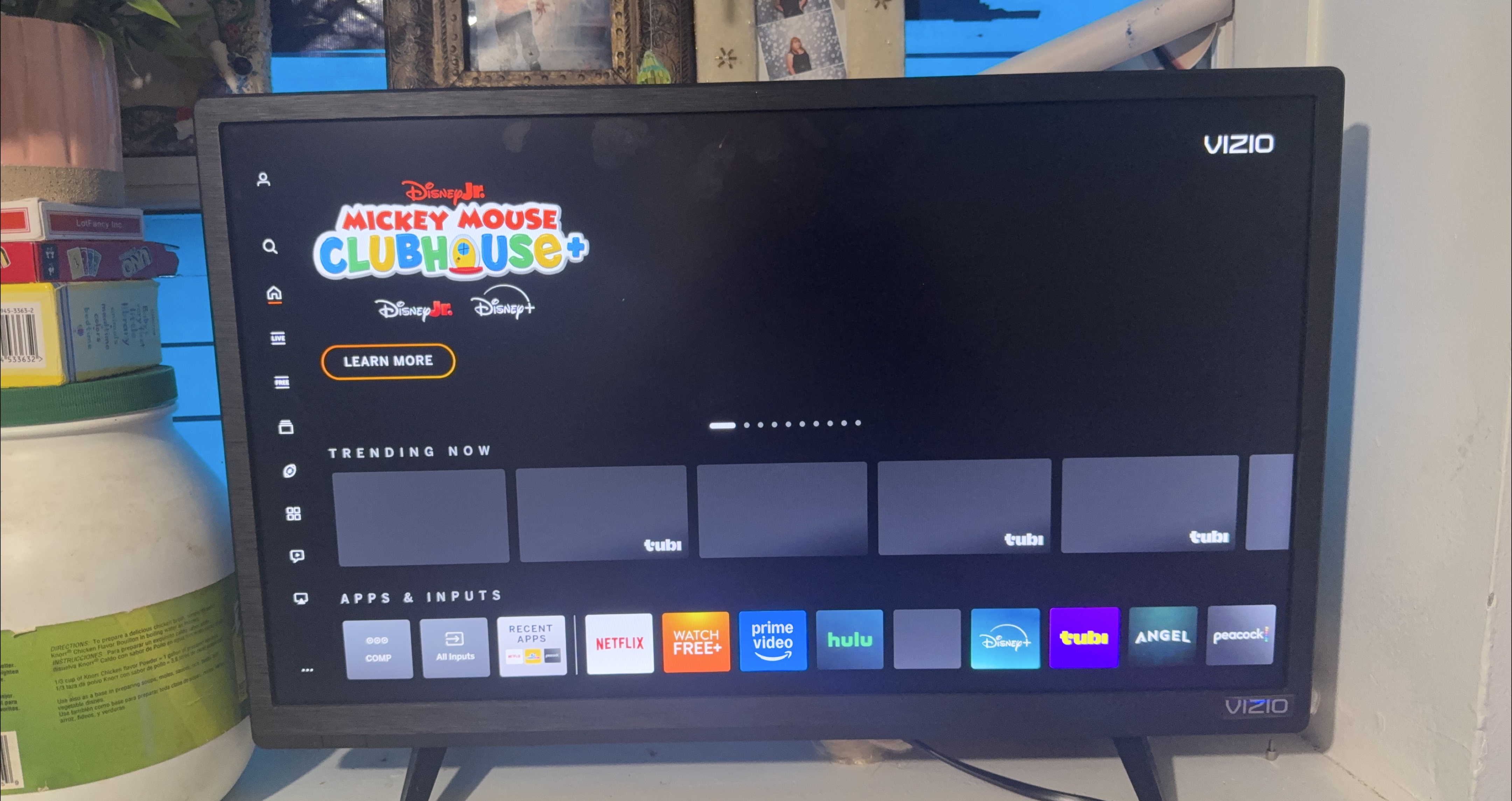Vizio Smart TV - Great Condition! thumbnail