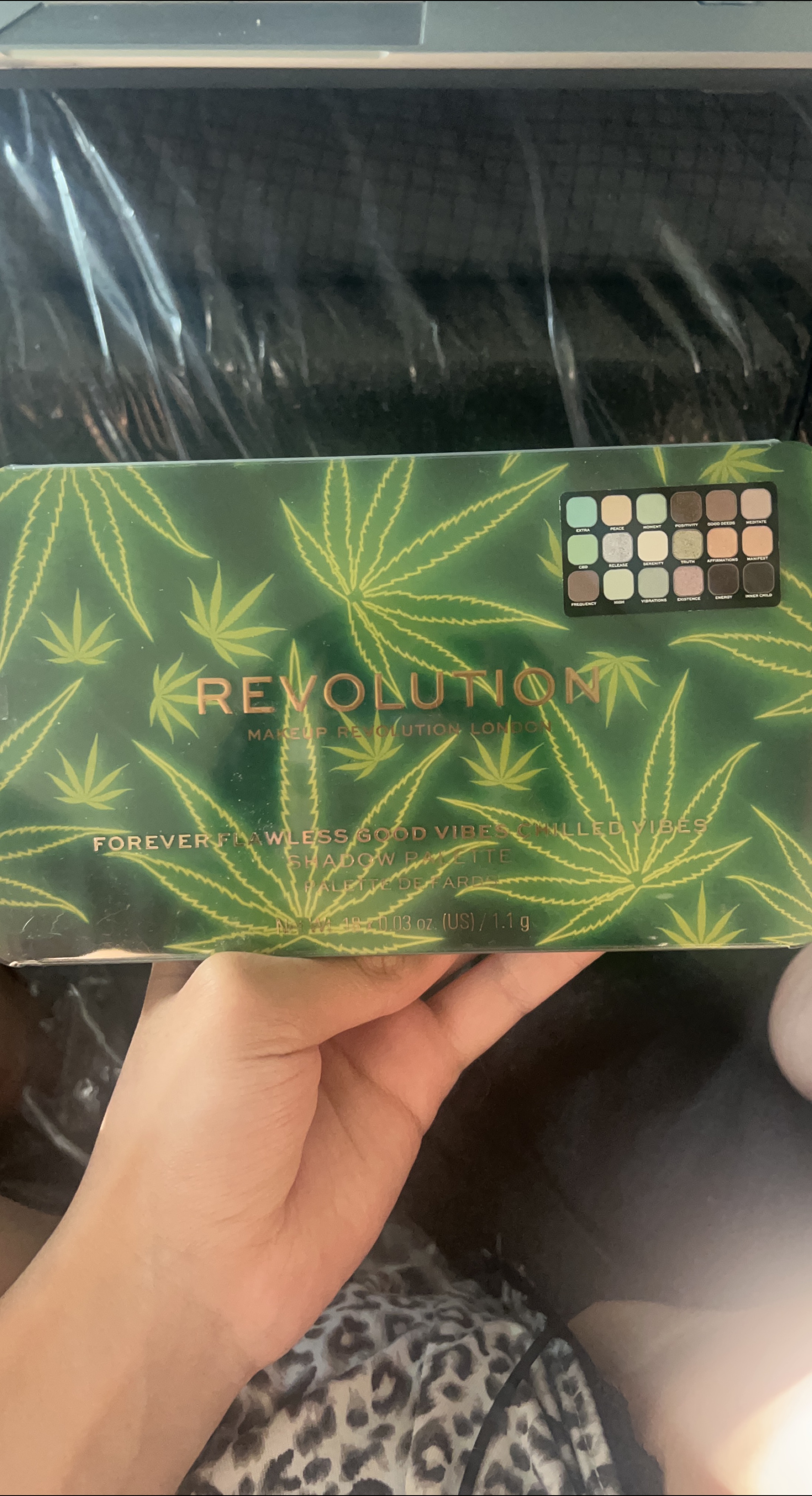 Makeup Revolution Forever Flawless Shadow Palette