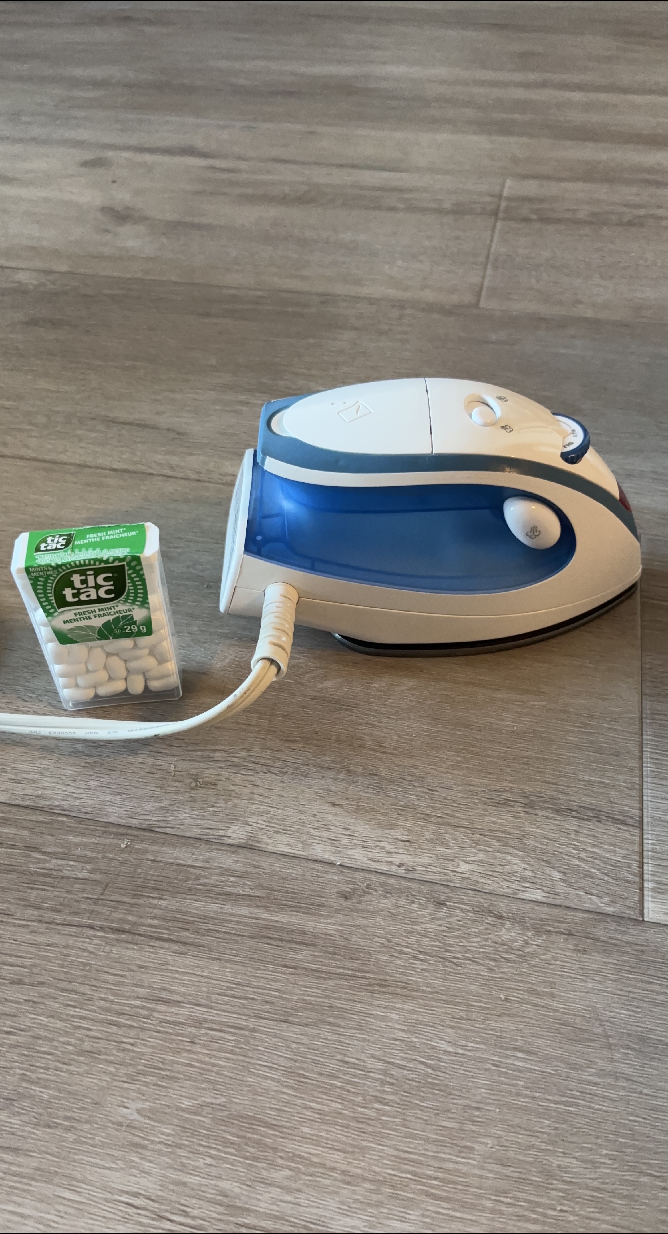 Portable iron thumbnail