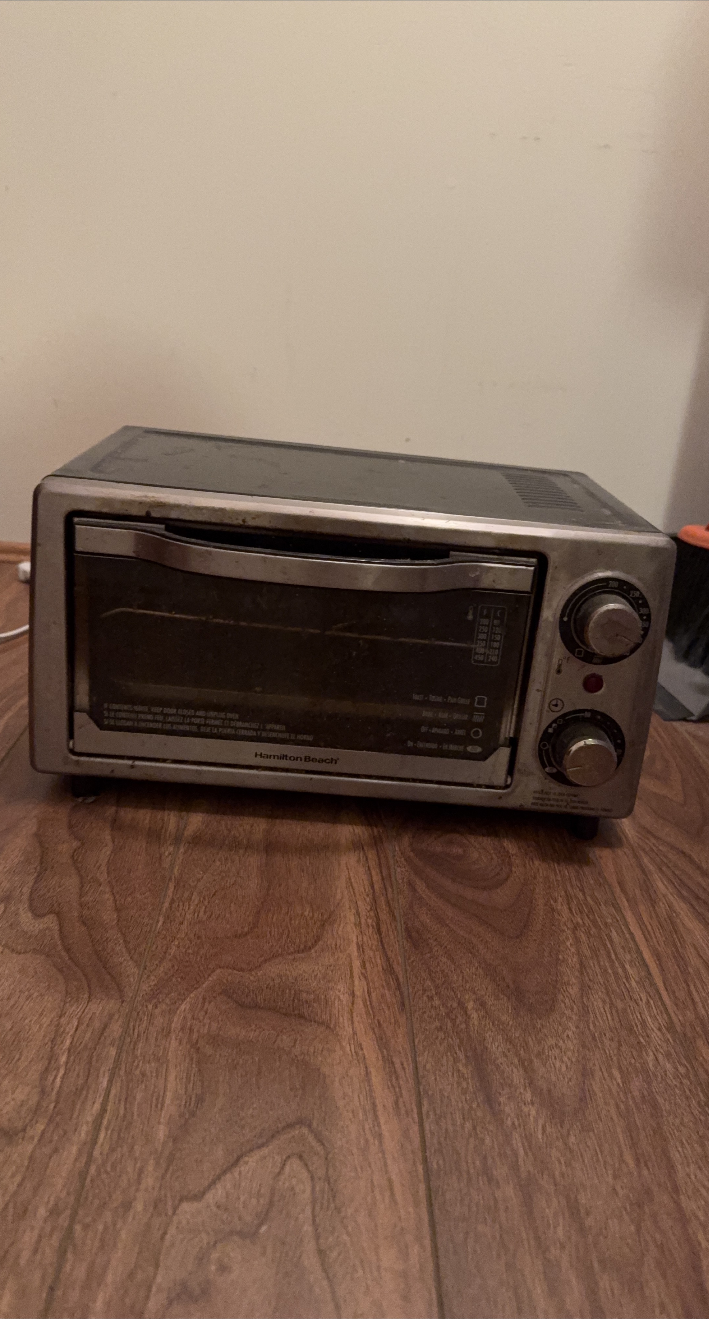 Hamilton Beach Toaster Oven image indicator(1)