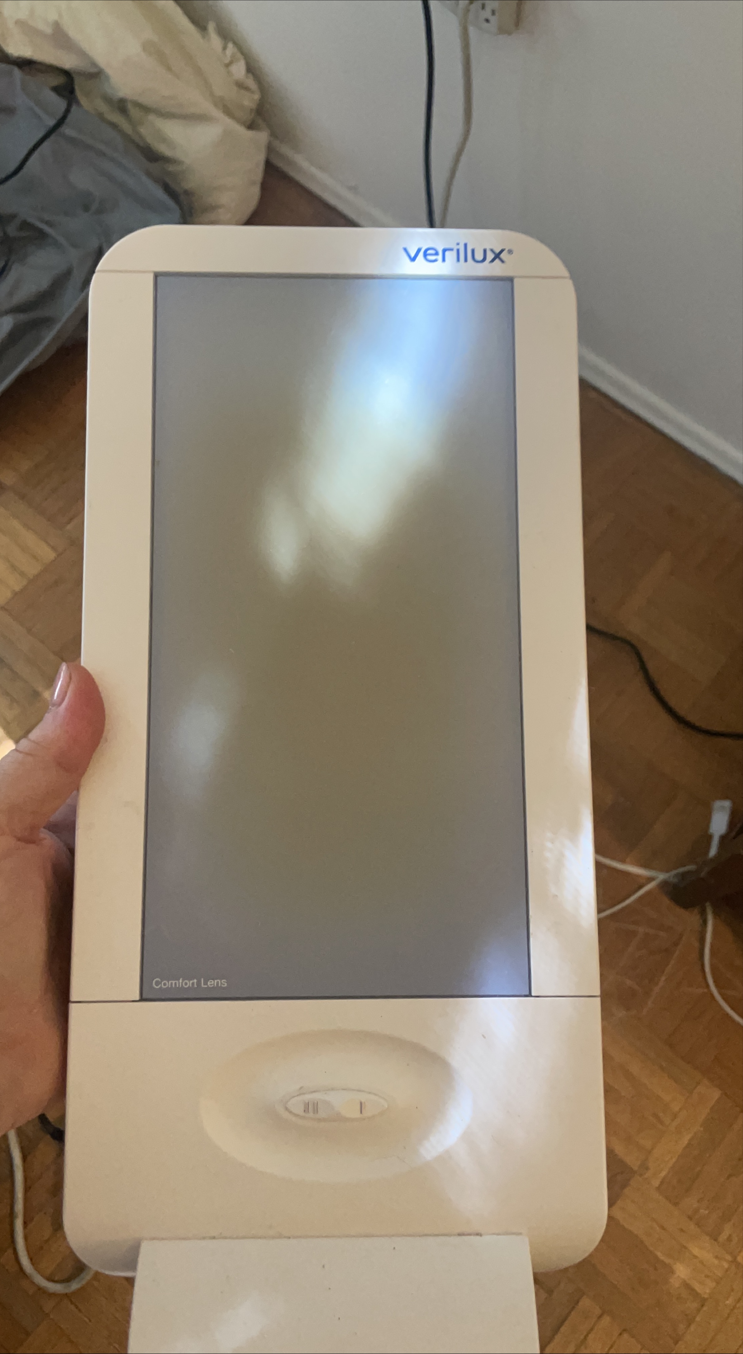Verilux Comfort Lens Light Therapy Lamp thumbnail