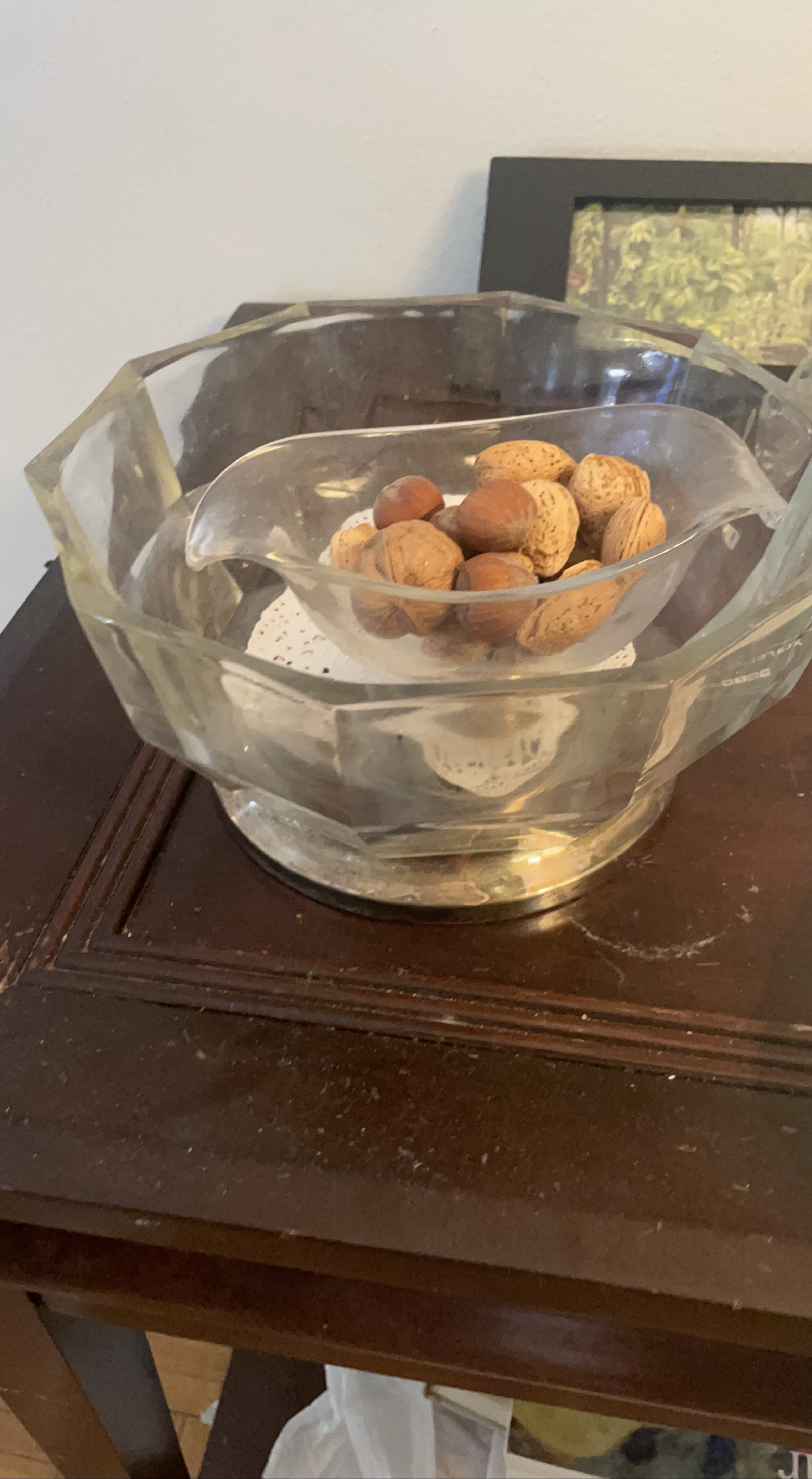 Decorative Glass Bowls thumbnail
