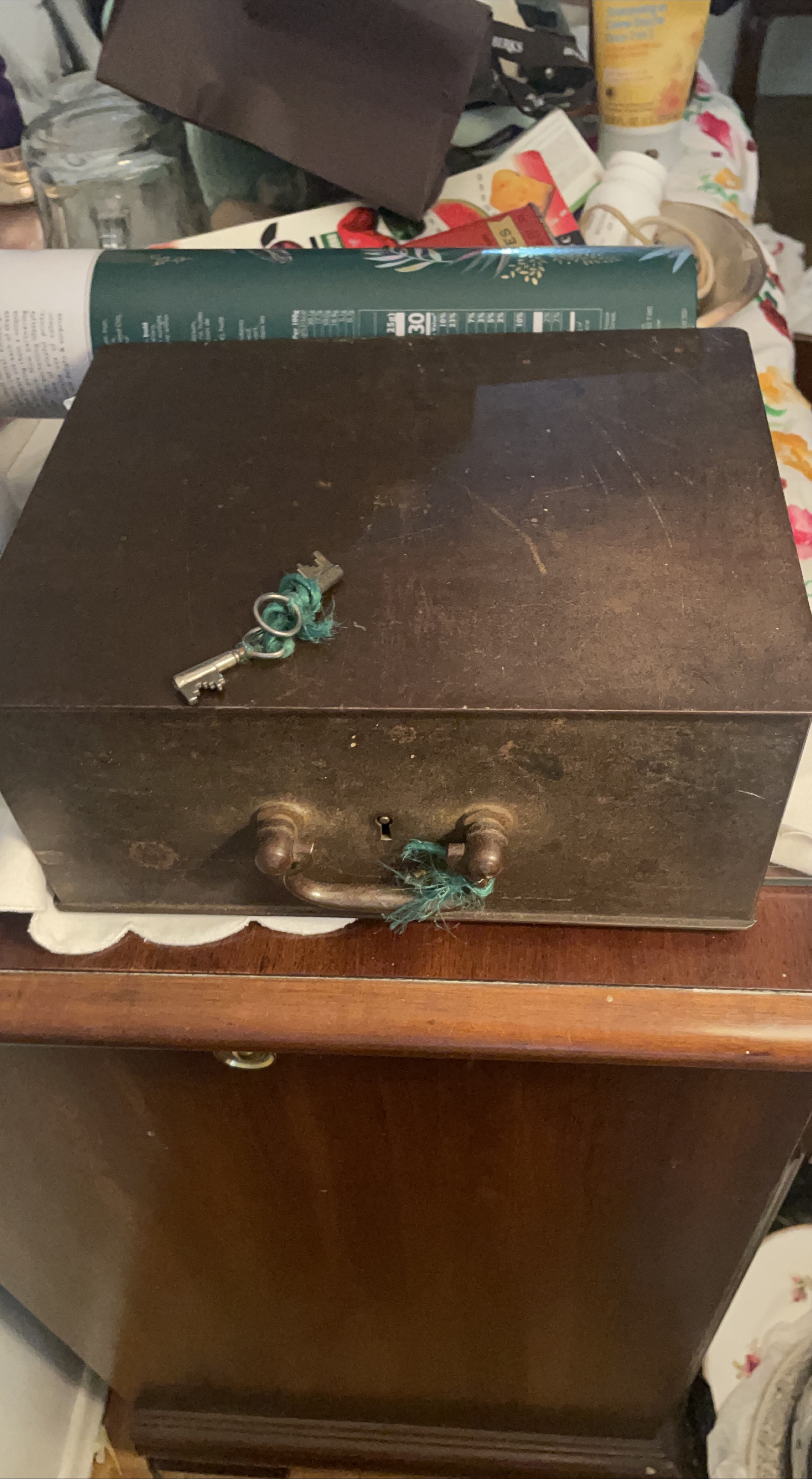 Vintage Metal Cash Box with Keys thumbnail