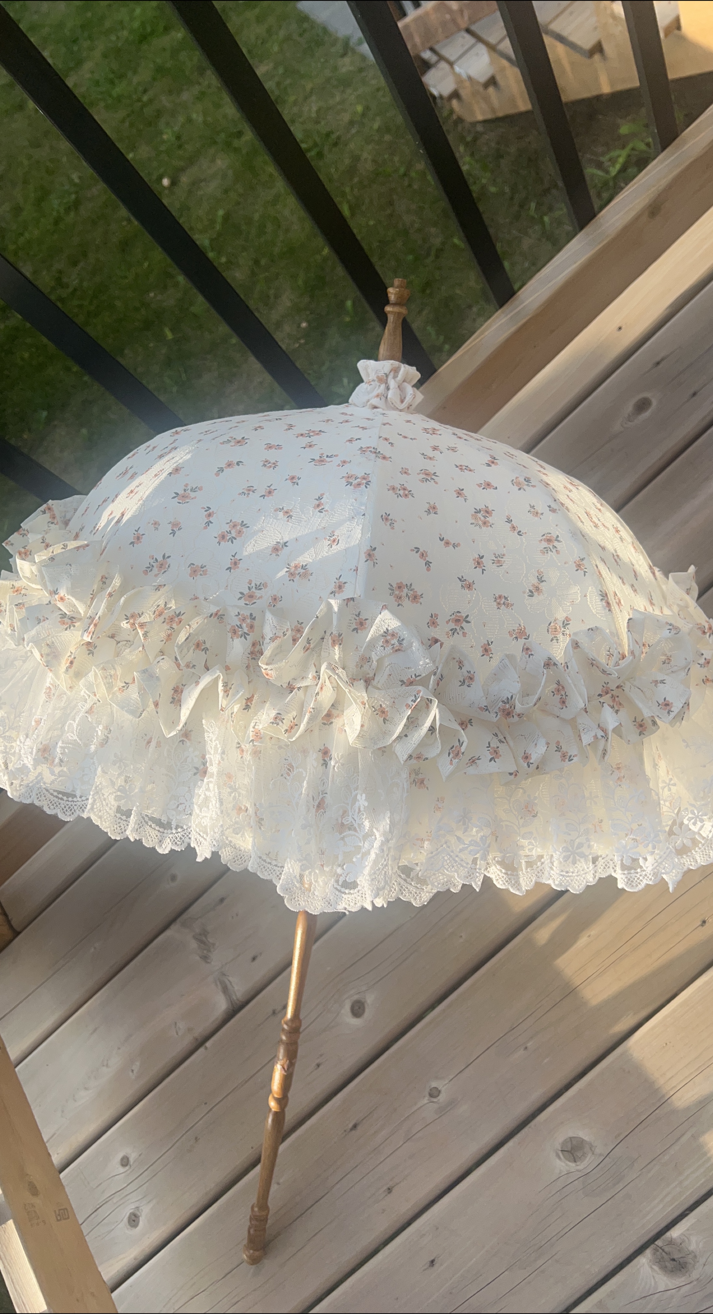 Floral Lace Parasol thumbnail