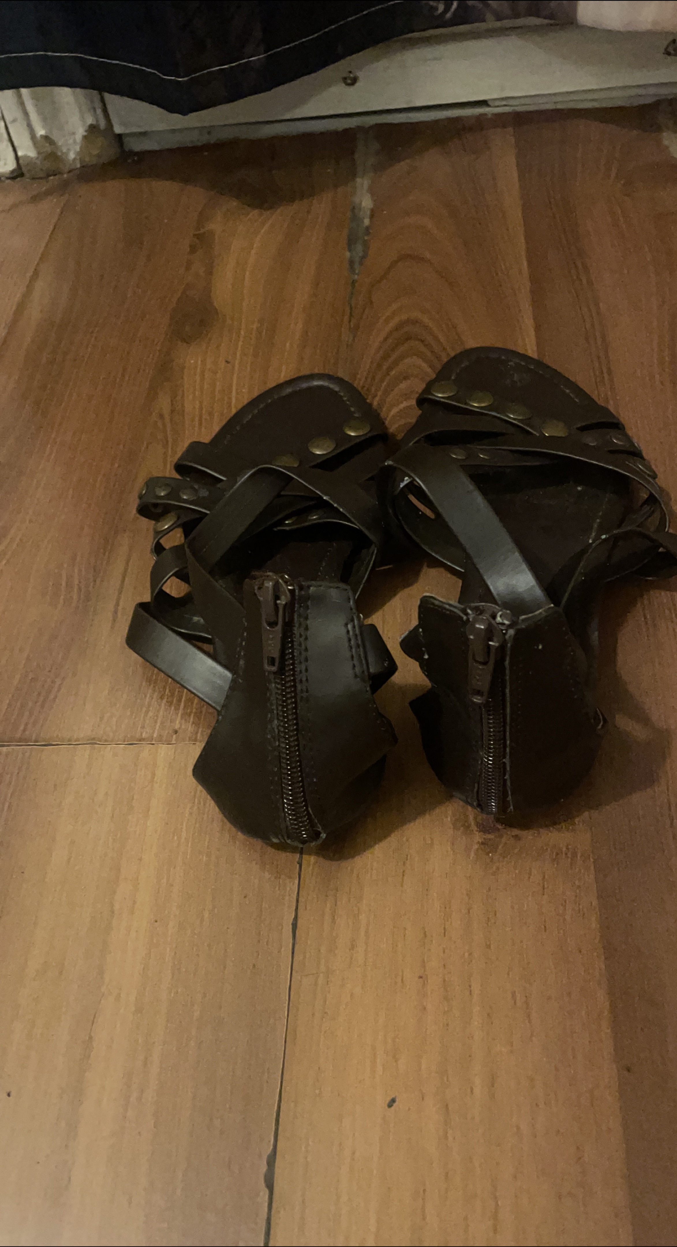 Brown Strappy Sandals thumbnail