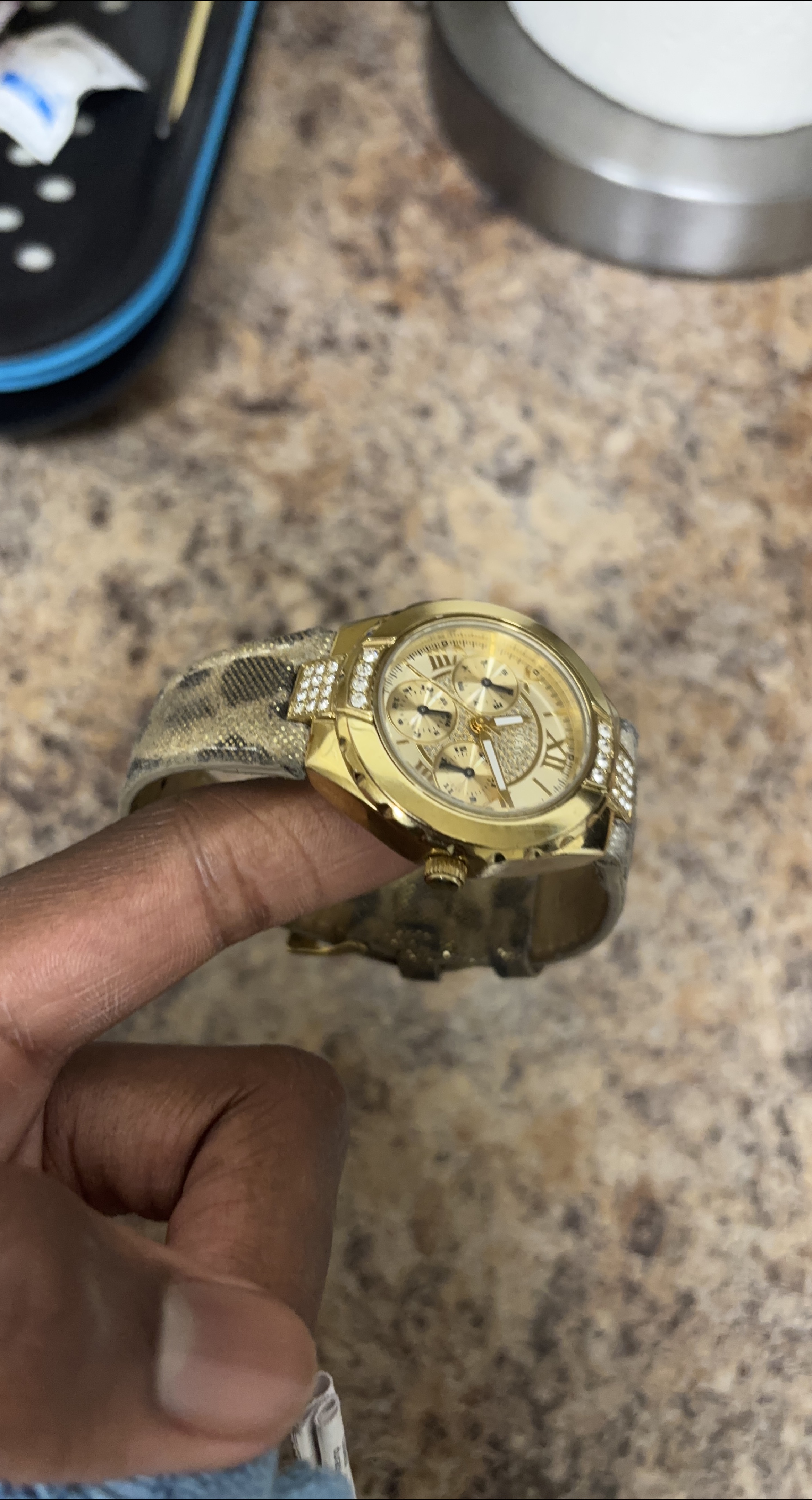 Guess Gold Women's Watch thumbnail