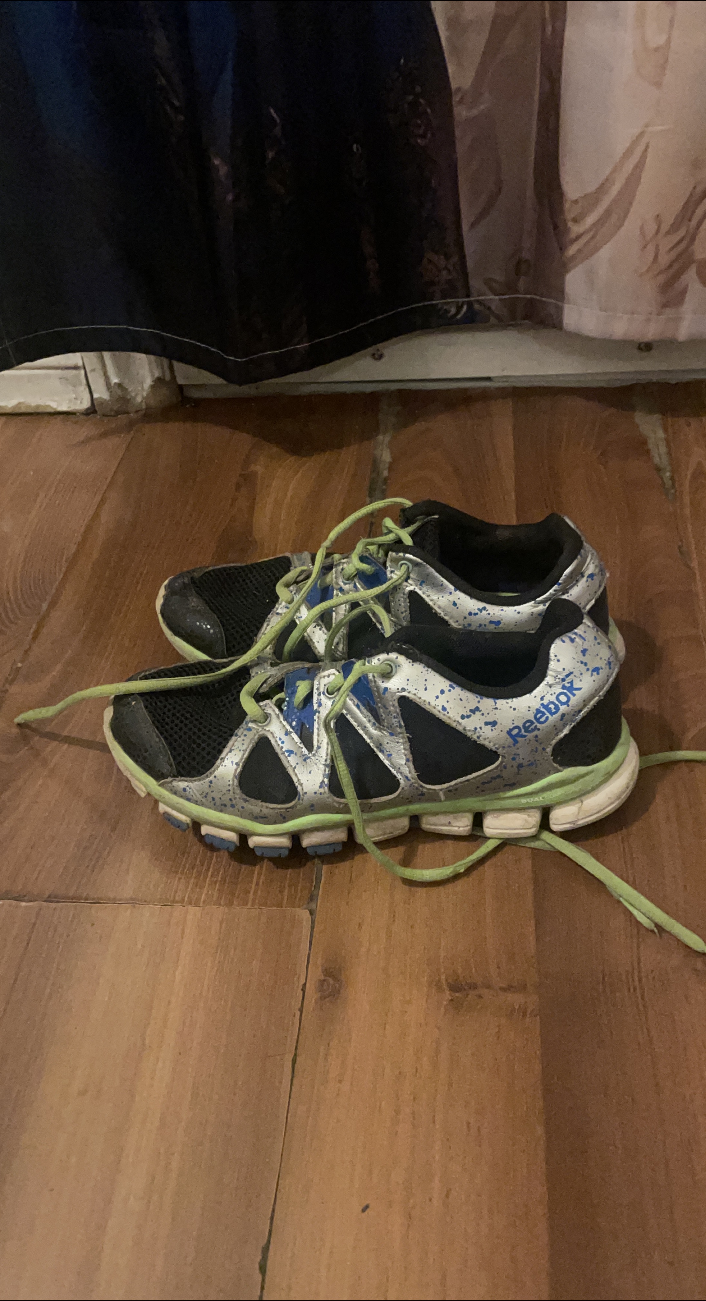 Reebok Running Shoes thumbnail