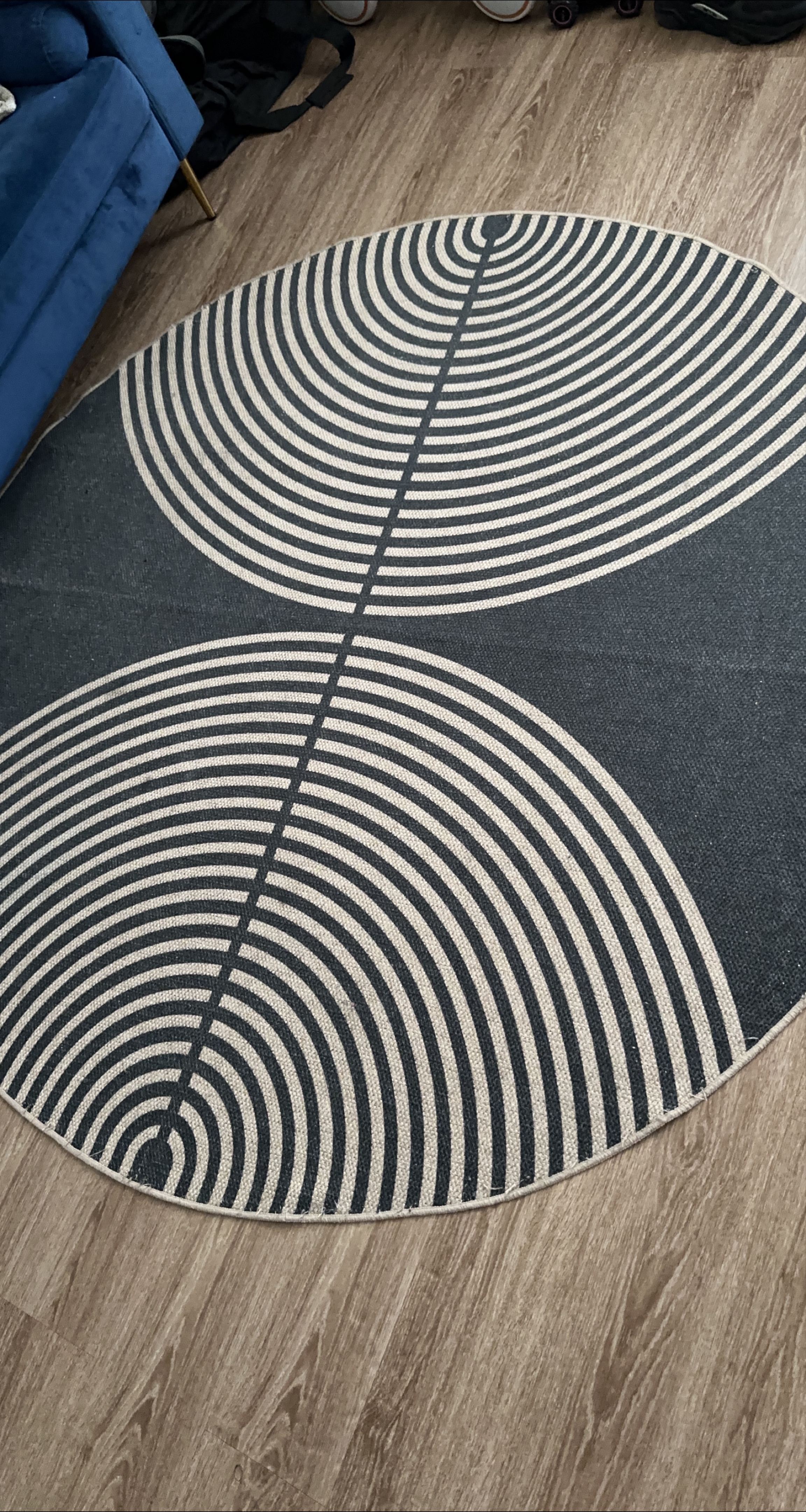 Round Black & White Patterned Rug thumbnail