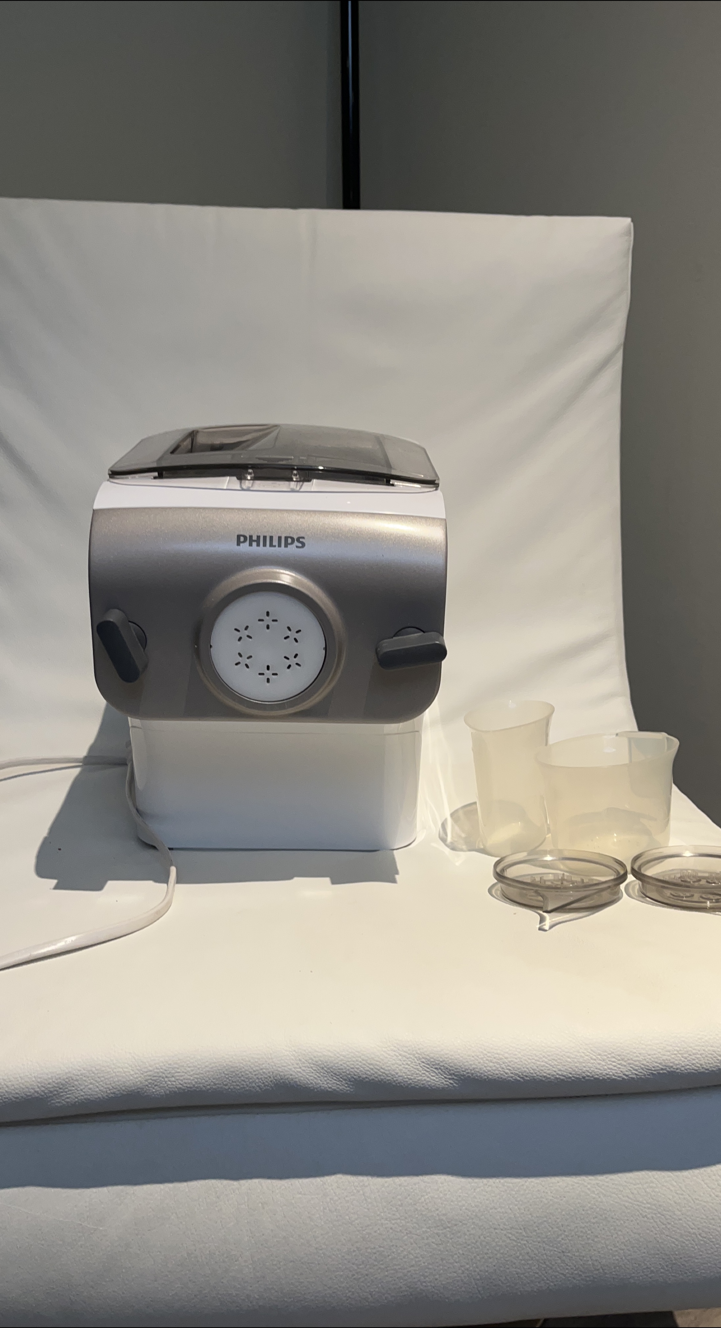 Philips Pasta Maker thumbnail