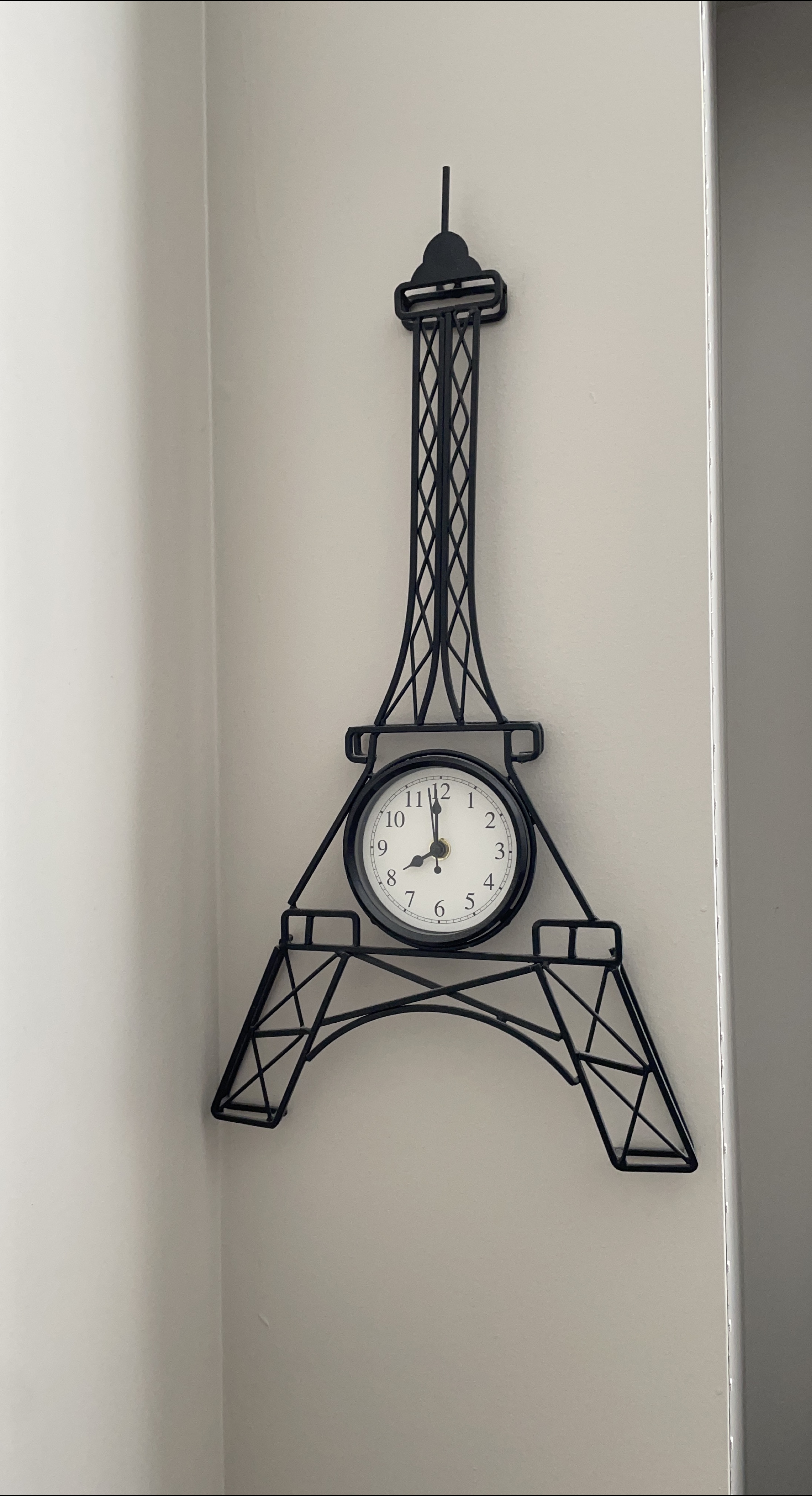 Eiffel Tower Wall Clock thumbnail
