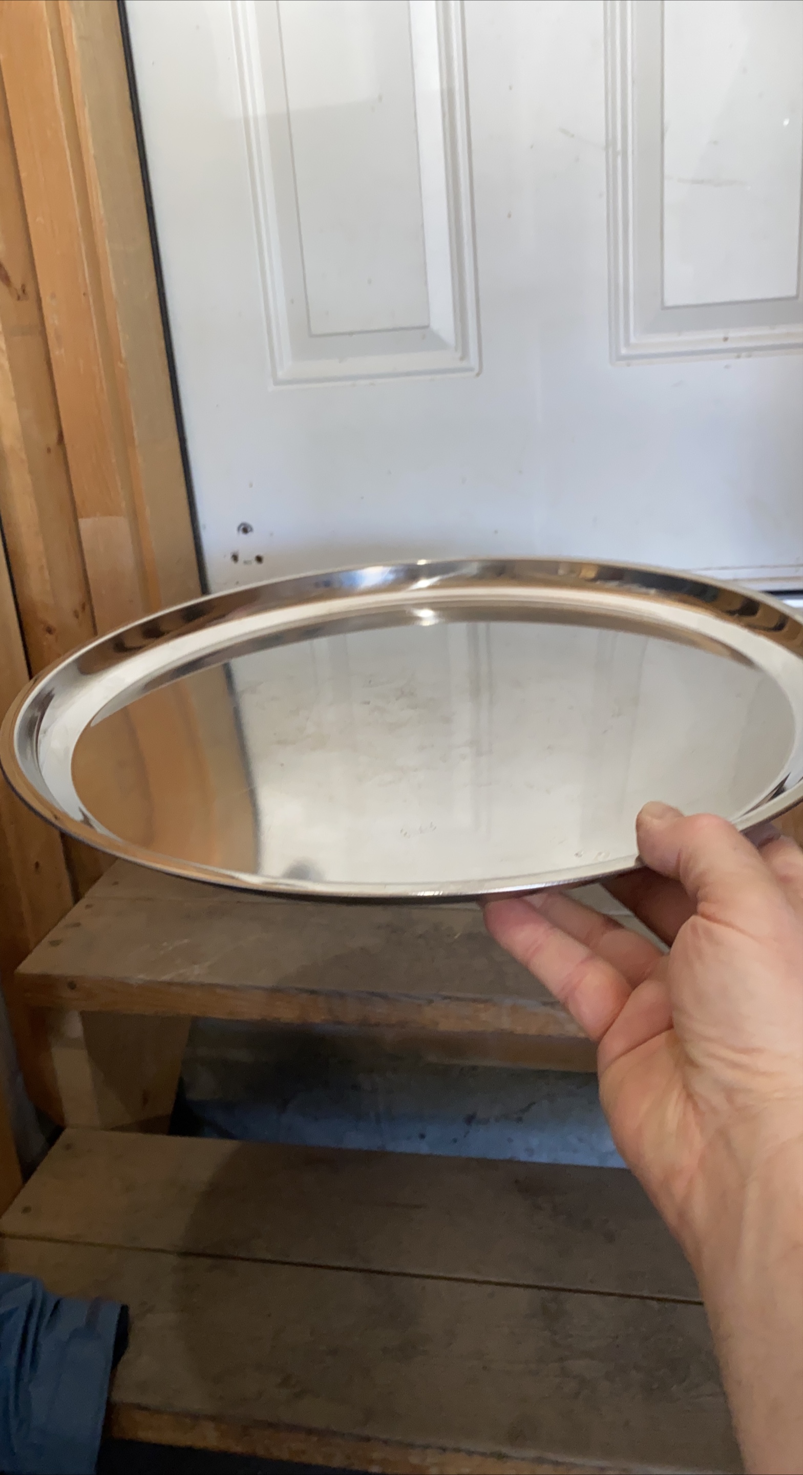 Round Metal Serving Tray thumbnail